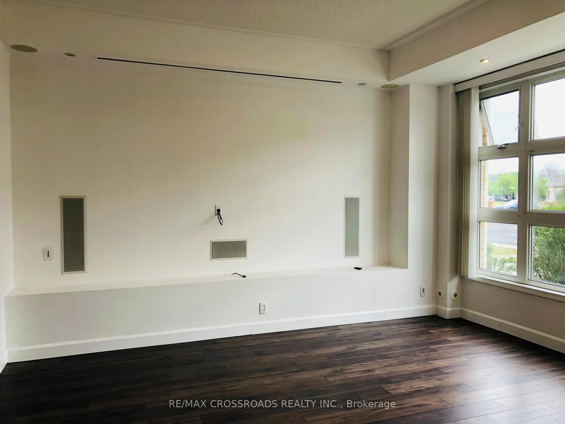 Photo 5 of Unit 2, 2723 Bur Oak Avenue, Markham, Cornell — HOMEH
