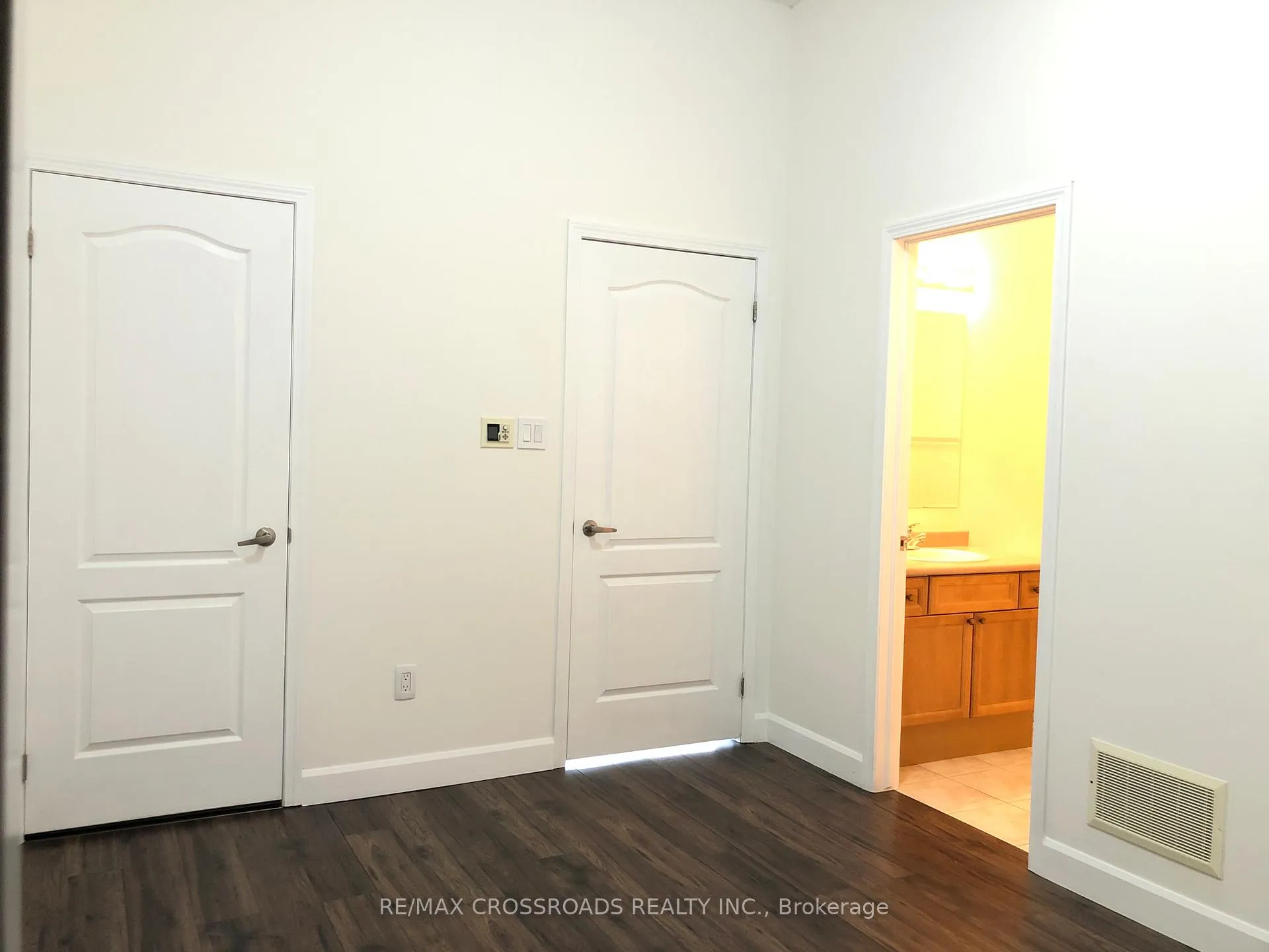 Photo 11 of Unit 2, 2723 Bur Oak Avenue, Markham, Cornell — HOMEH