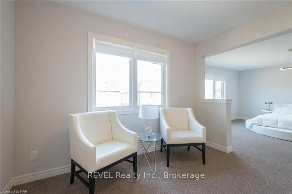 Photo 25 of 359 Silverwood Avenue, Welland, Coyle Creek — HOMEH