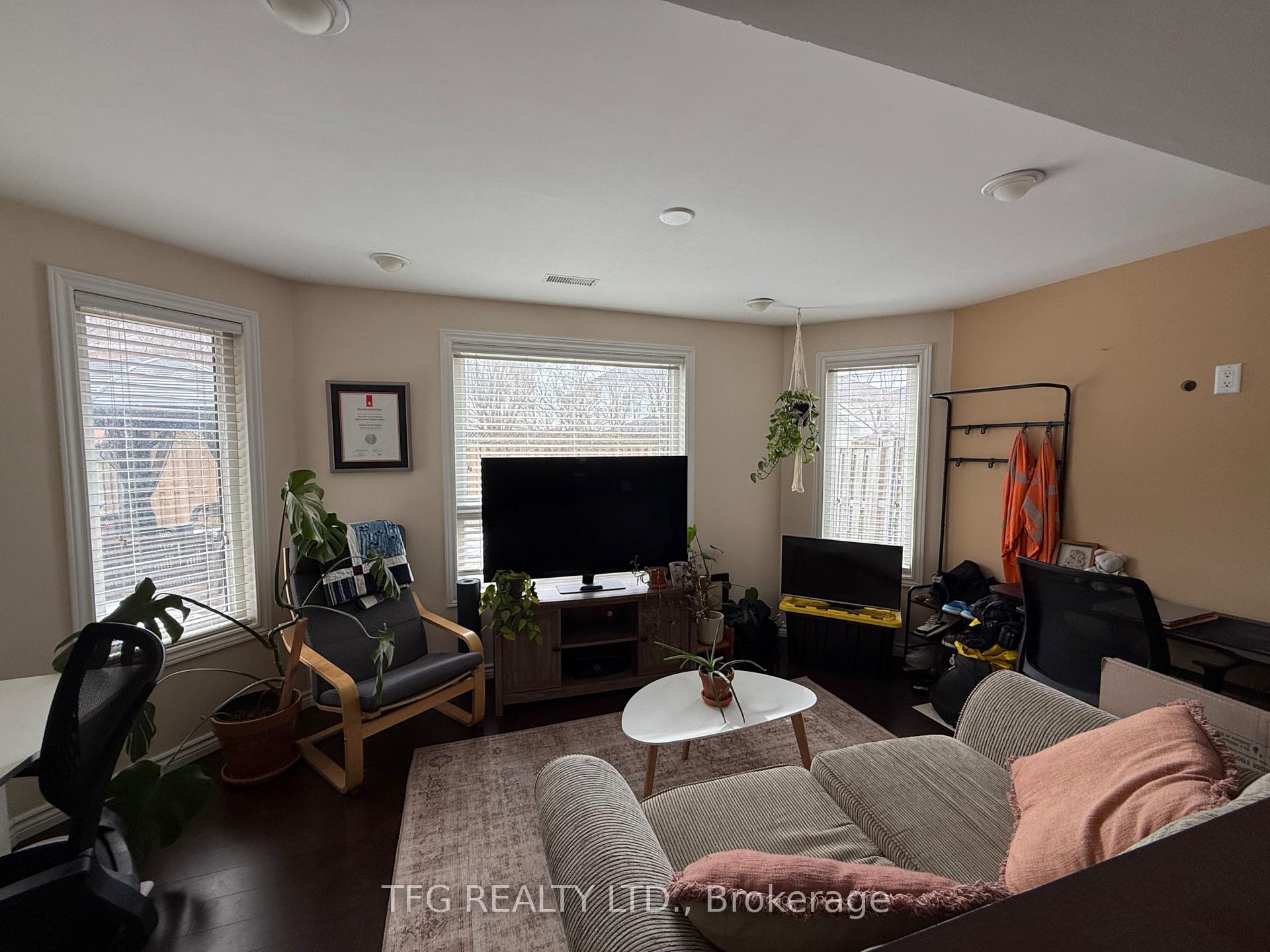 Photo 4 of Unit Lower, 47 Aylesworth Avenue, Clarington, Courtice — HOMEH