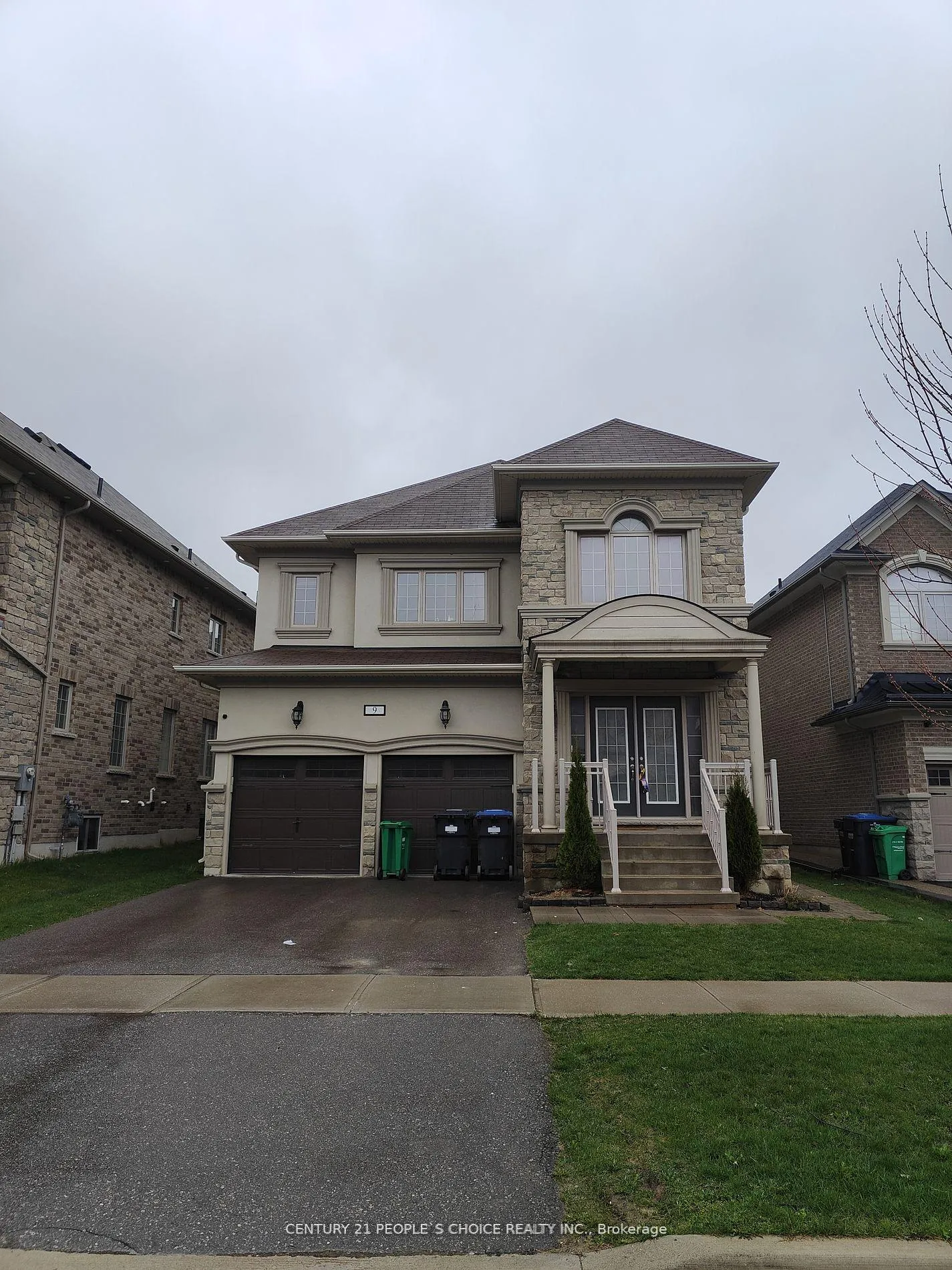 Front of 9 Chiming Road