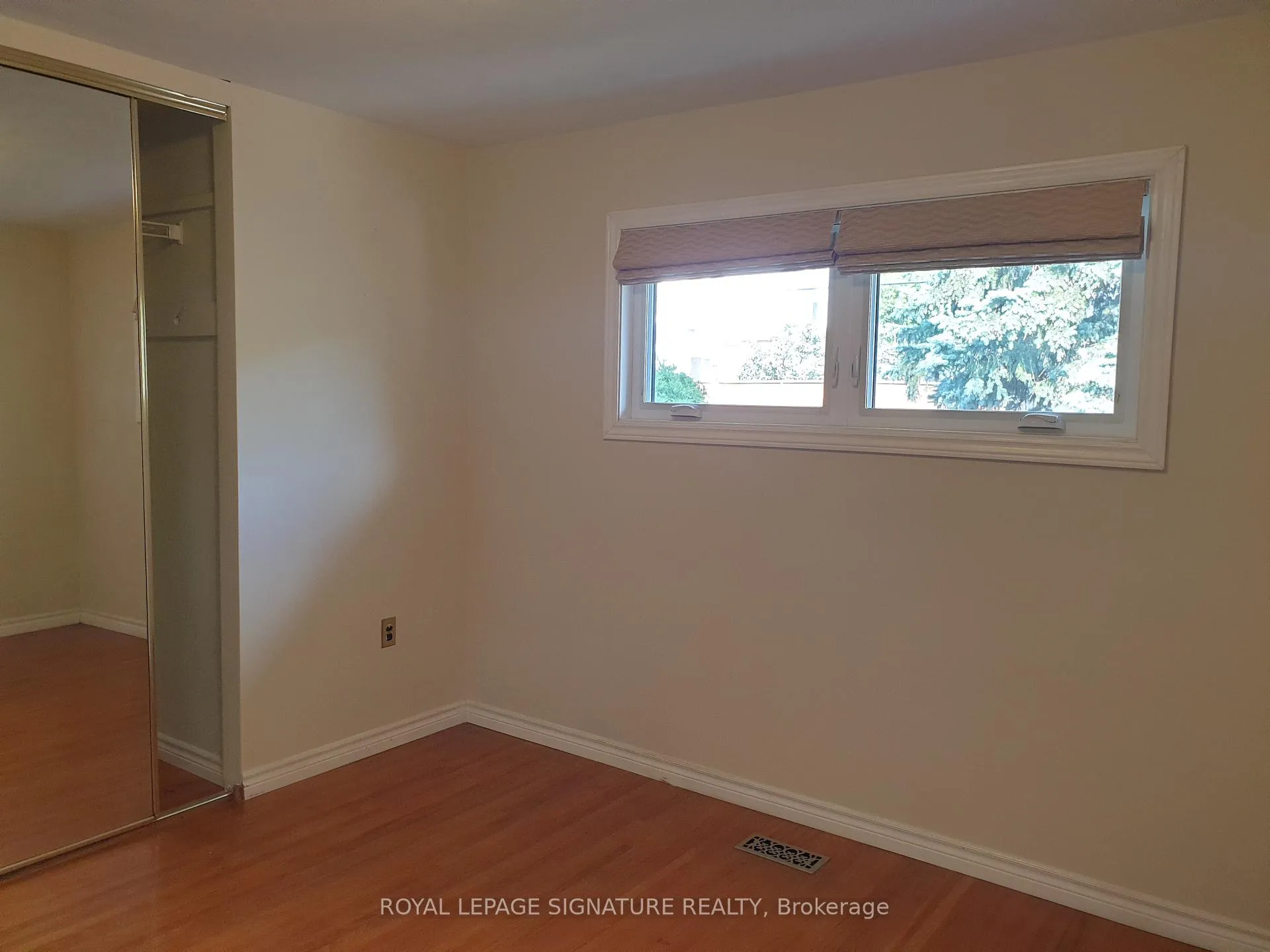 Photo 10 of 207 West 33rd St Street, Hamilton, Westcliffe — HOMEH