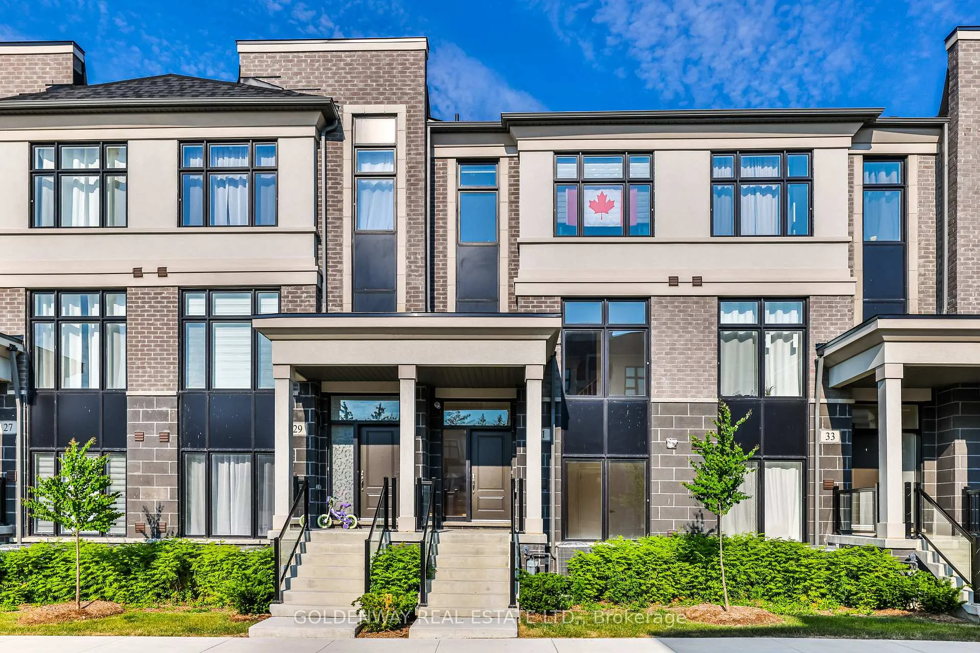 Photo 2 of 31 Wuhan Lane, Markham, Wismer — HOMEH