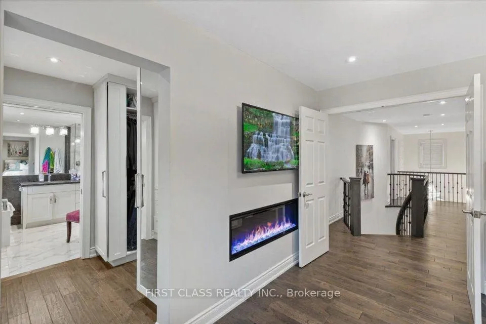 Photo 16 of 19 Ferdinand Avenue, Vaughan, Vellore Village — HOMEH