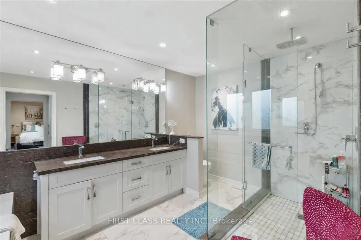 Photo 17 of 19 Ferdinand Avenue, Vaughan, Vellore Village — HOMEH