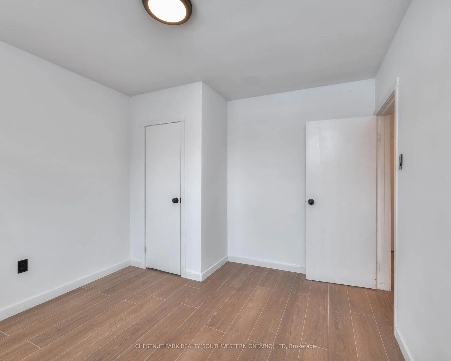 Photo 15 of 524 Krug Street, Kitchener — HOMEH