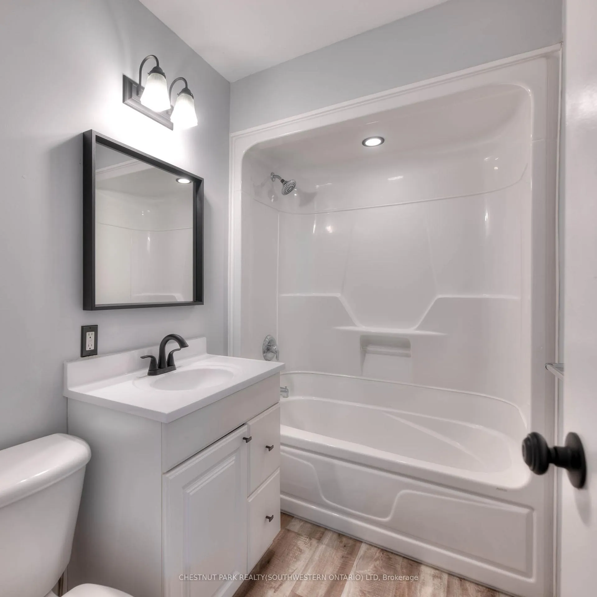 Photo 16 of 524 Krug Street, Kitchener — HOMEH