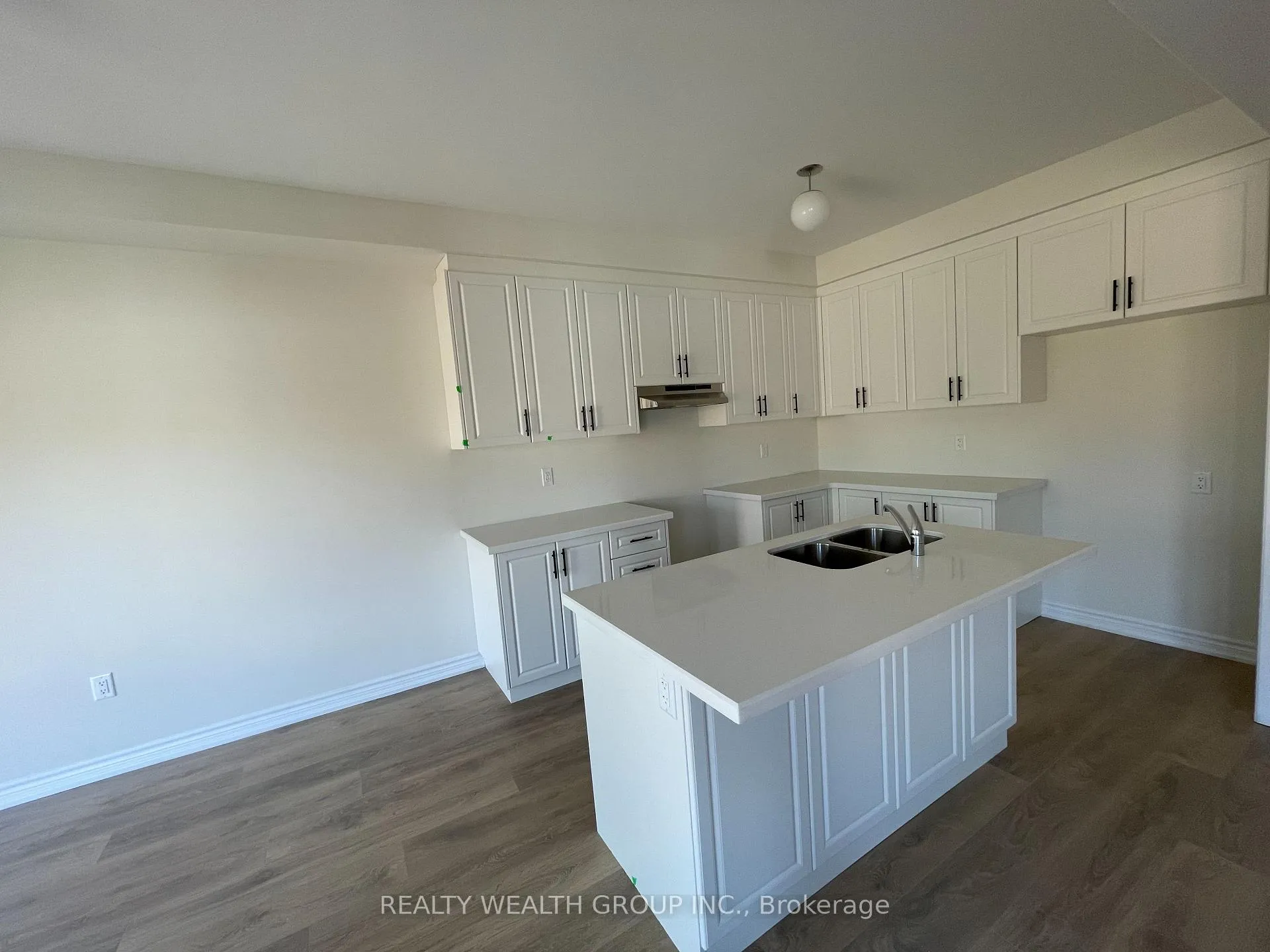 Photo 3 of 26 Tumblewood Place, Welland, Dain City — HOMEH