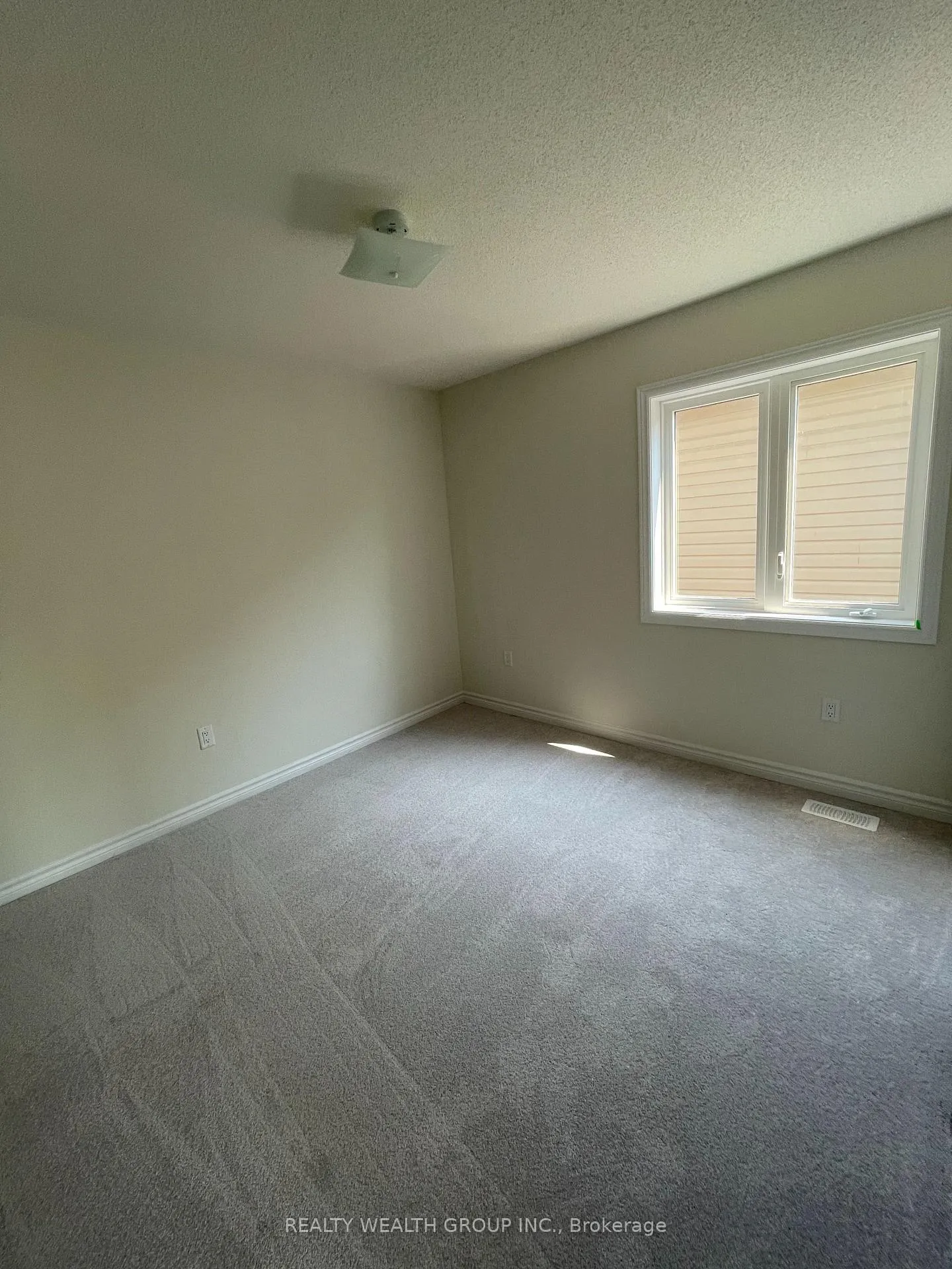 Photo 8 of 26 Tumblewood Place, Welland, Dain City — HOMEH
