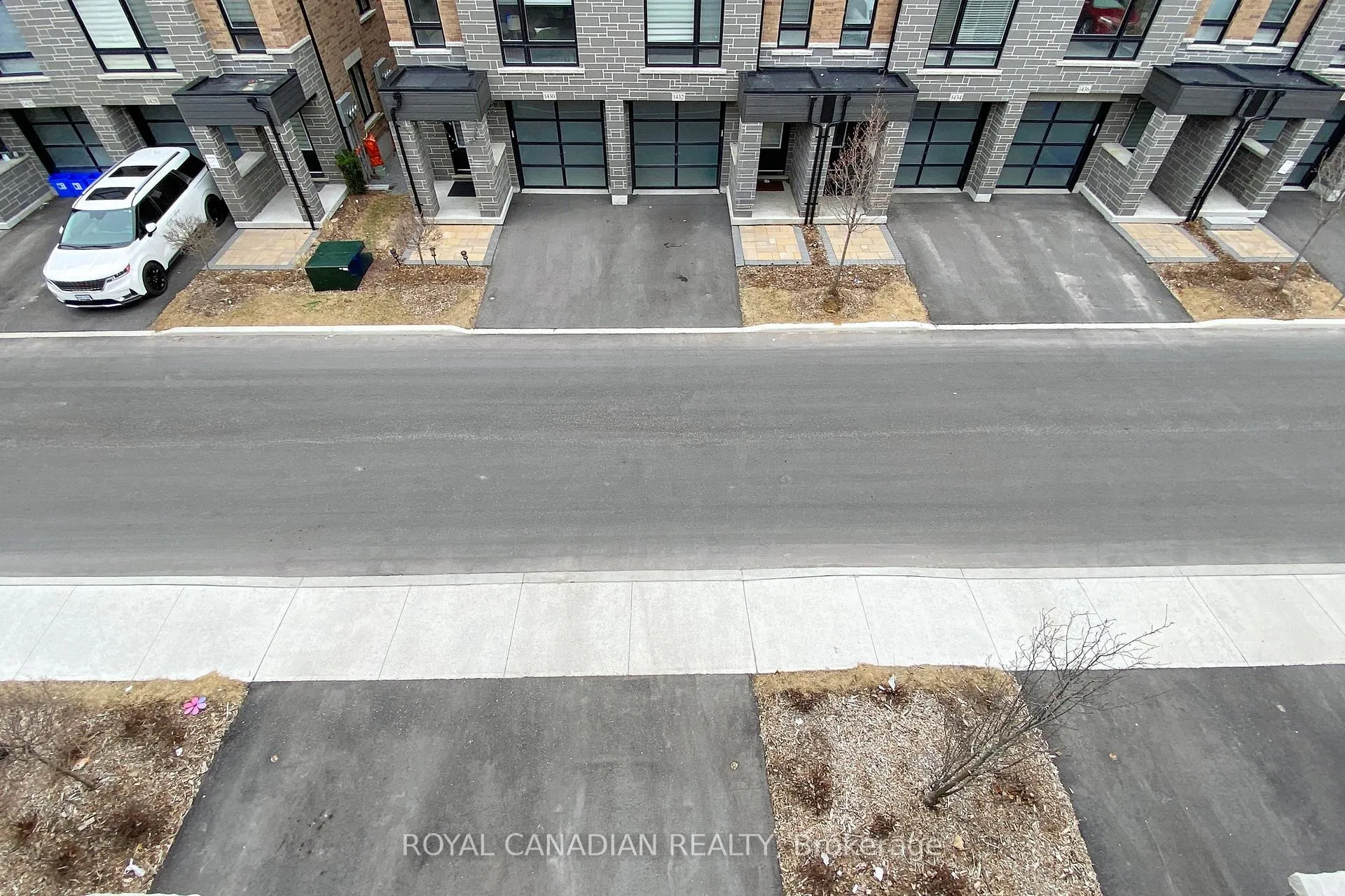 Photo 46 of Unit 56, 1433 Coral Springs Path, Oshawa, Taunton — HOMEH