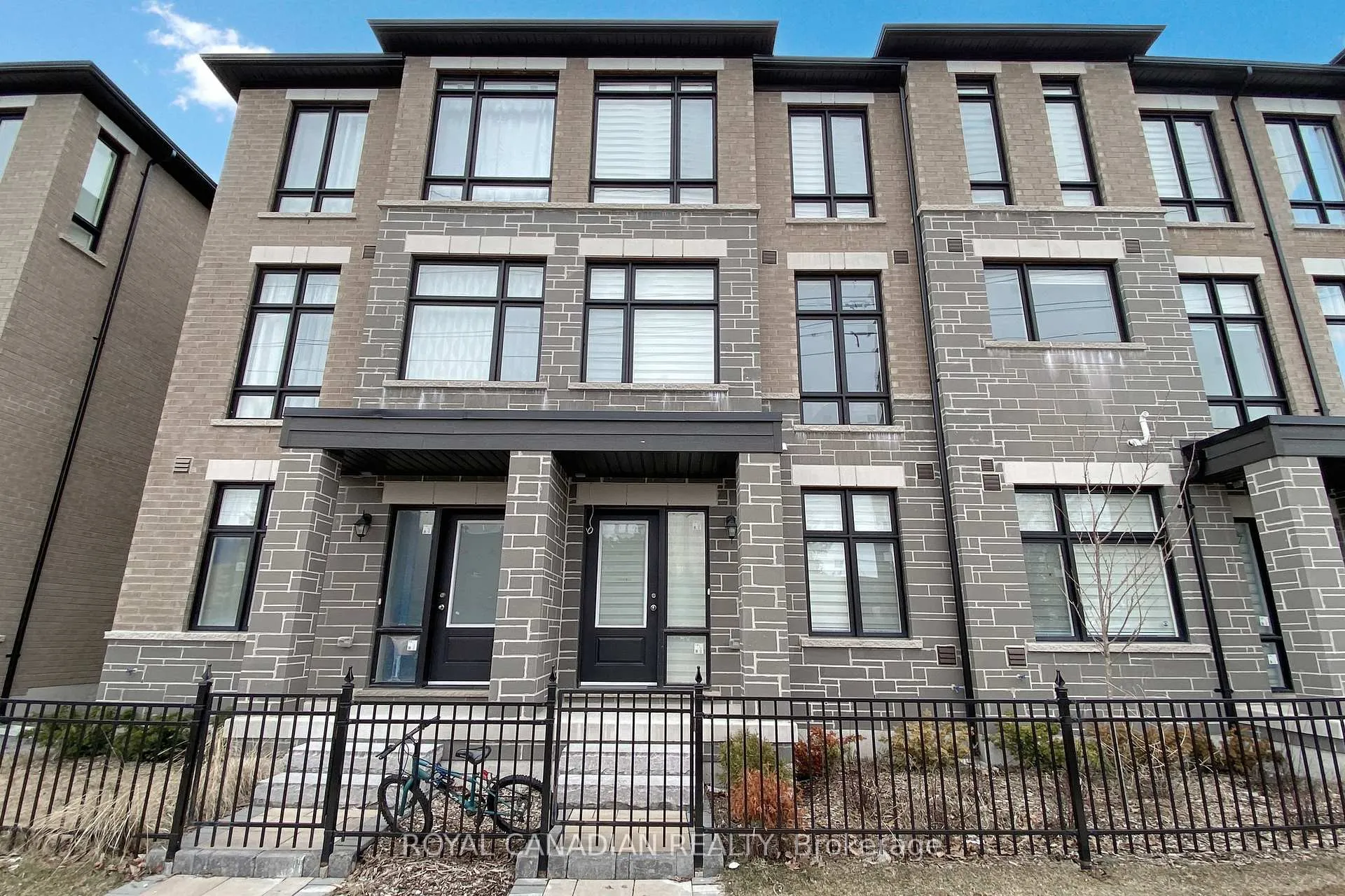 Photo 50 of Unit 56, 1433 Coral Springs Path, Oshawa, Taunton — HOMEH