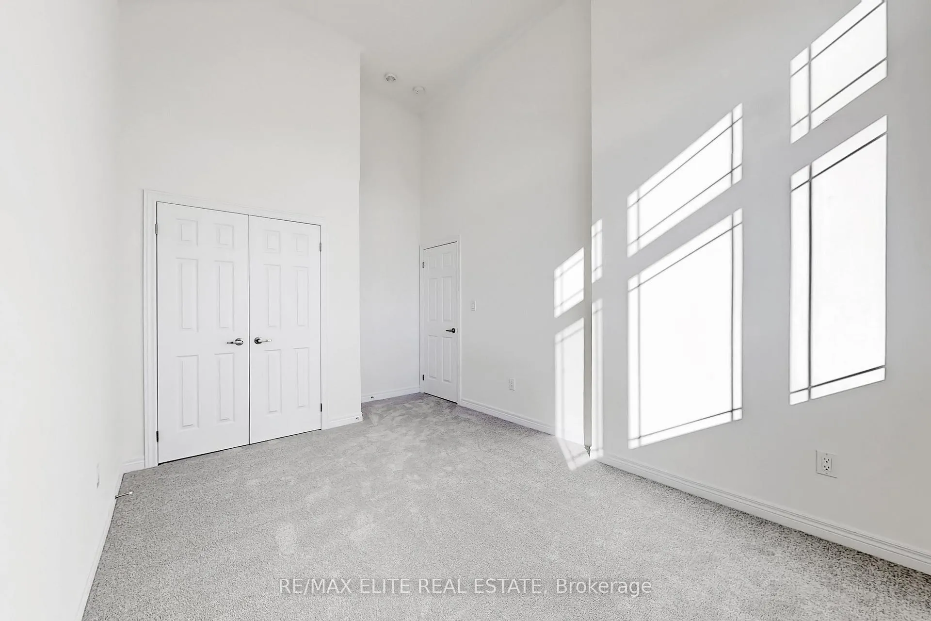 Photo 20 of 1012 Crowsnest Hollow, Pickering, Rural Pickering — HOMEH