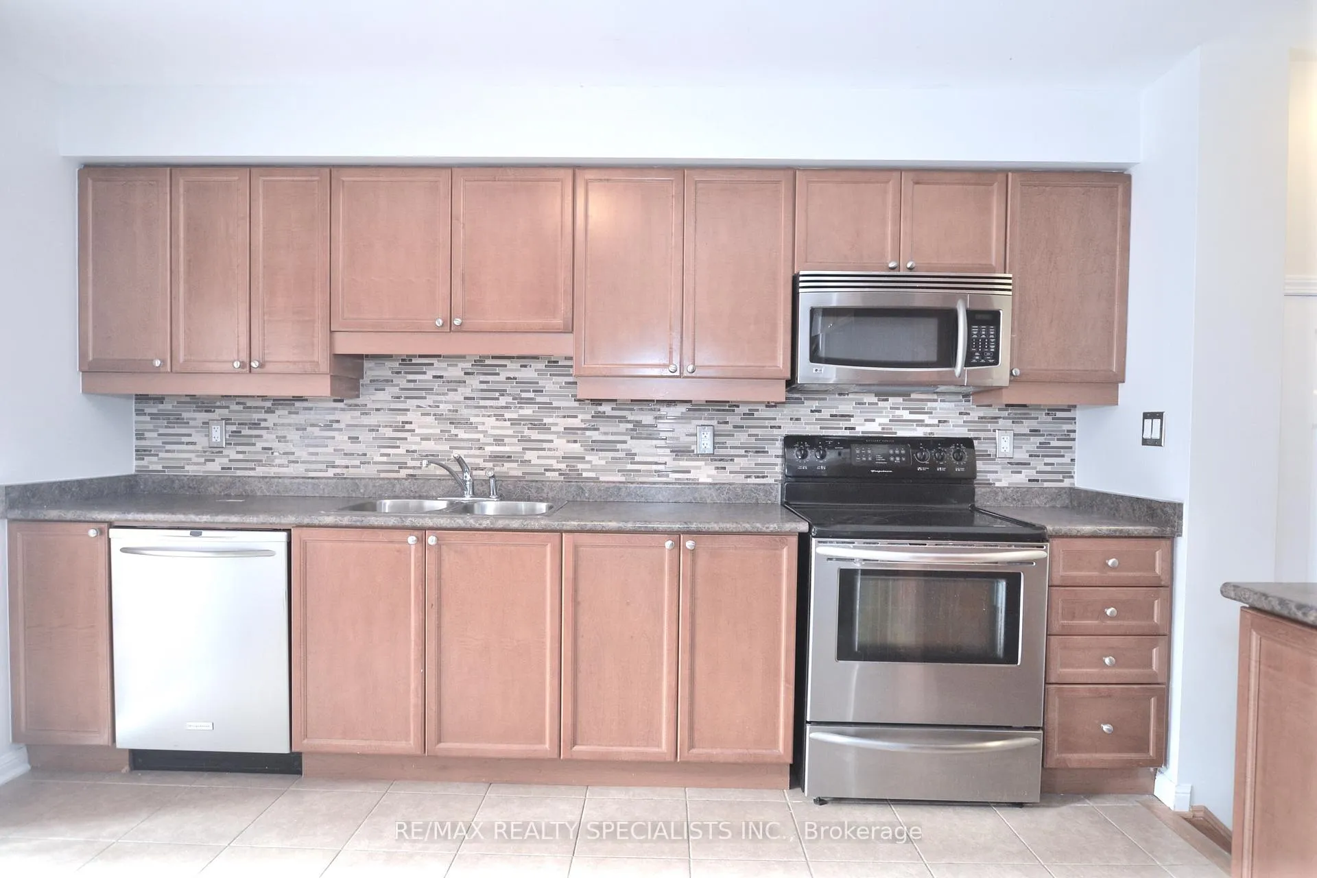 Photo 6 of 354 Prosser Circle, Milton, Harrison — HOMEH