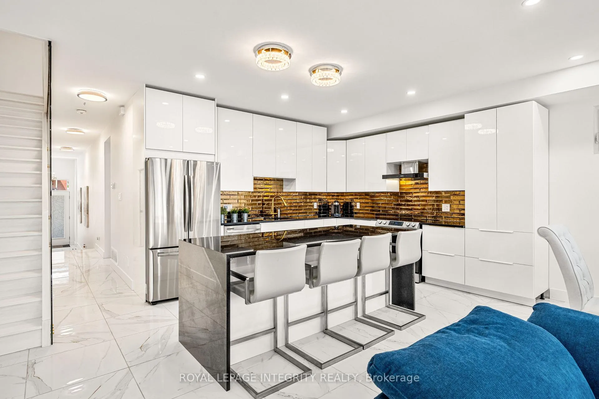 Photo 5 of 266 Currell Avenue, Ottawa, Westboro/Hampton Park — HOMEH