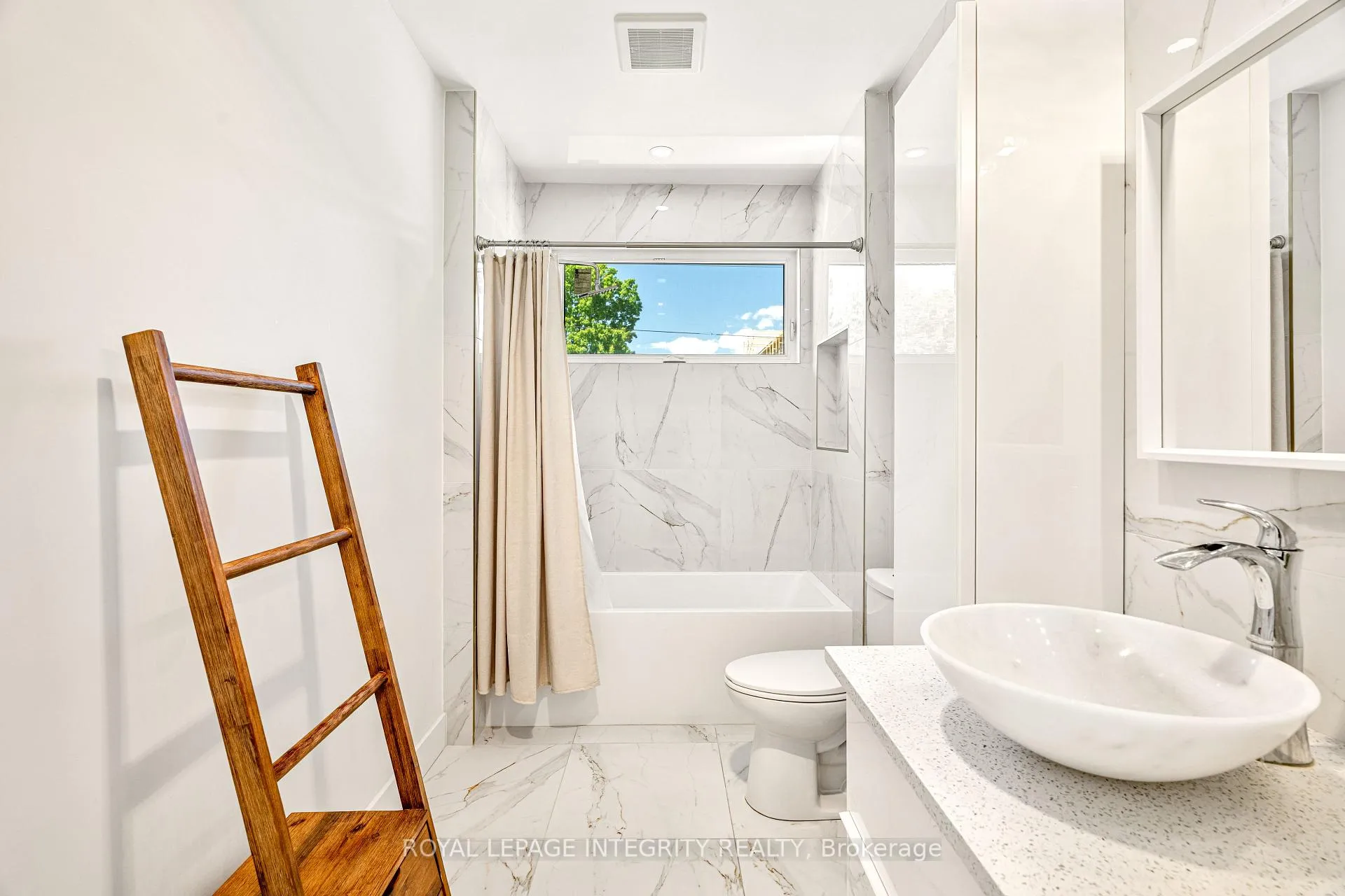 Photo 25 of 266 Currell Avenue, Ottawa, Westboro/Hampton Park — HOMEH