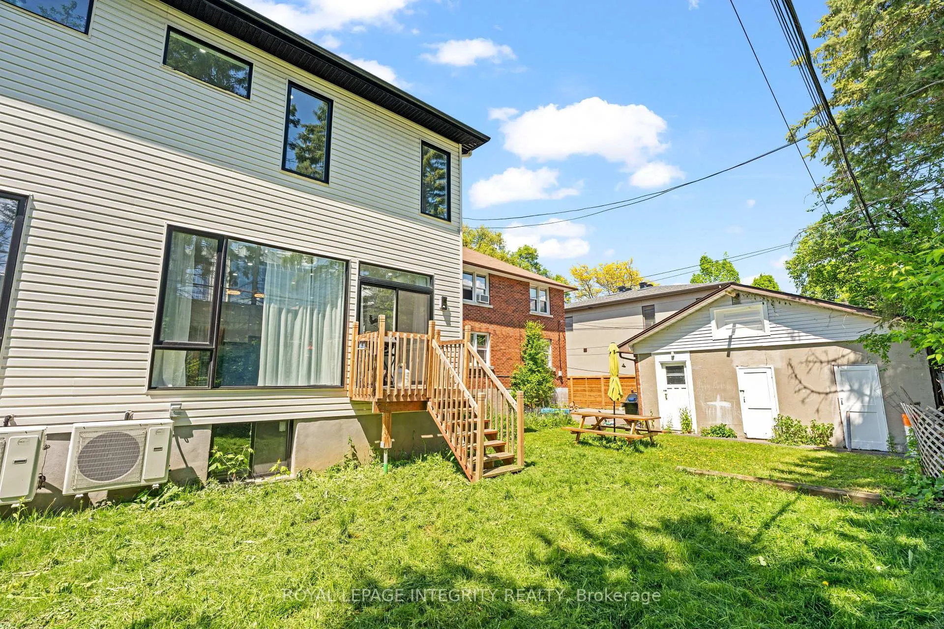 Photo 38 of 266 Currell Avenue, Ottawa, Westboro/Hampton Park — HOMEH