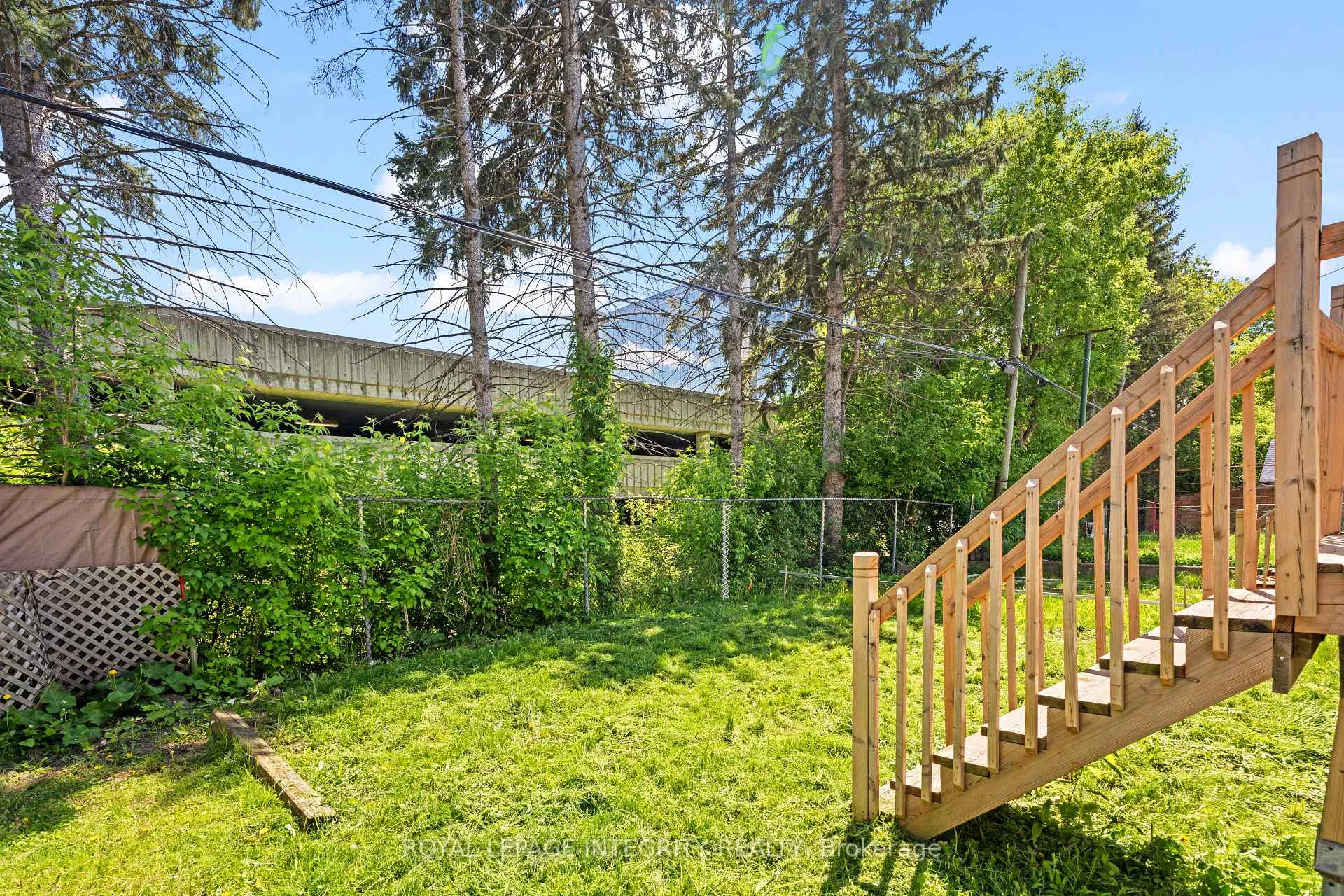 Photo 39 of 266 Currell Avenue, Ottawa, Westboro/Hampton Park — HOMEH