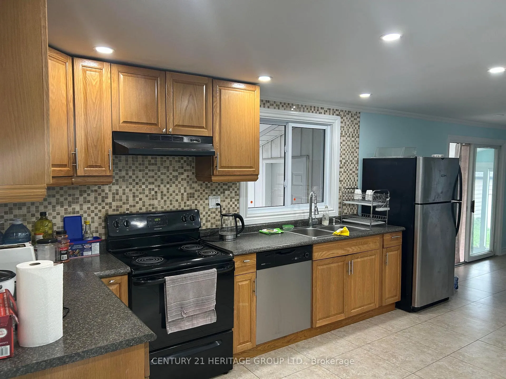 Photo 2 of 83 Walkem Drive, New Tecumseth, Tottenham — HOMEH