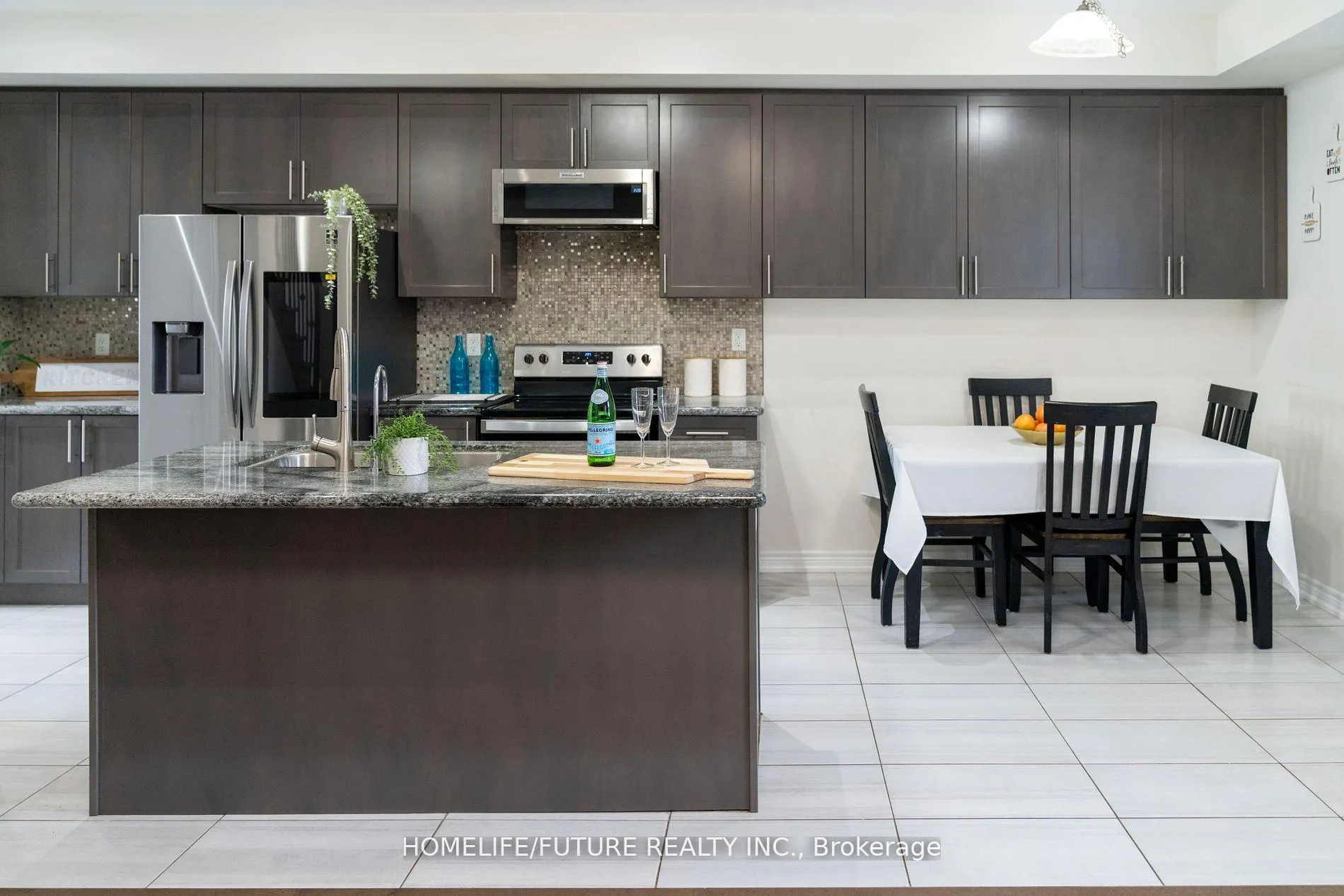 Photo 6 of 188 Coronation Road, Whitby, Rural Whitby — HOMEH