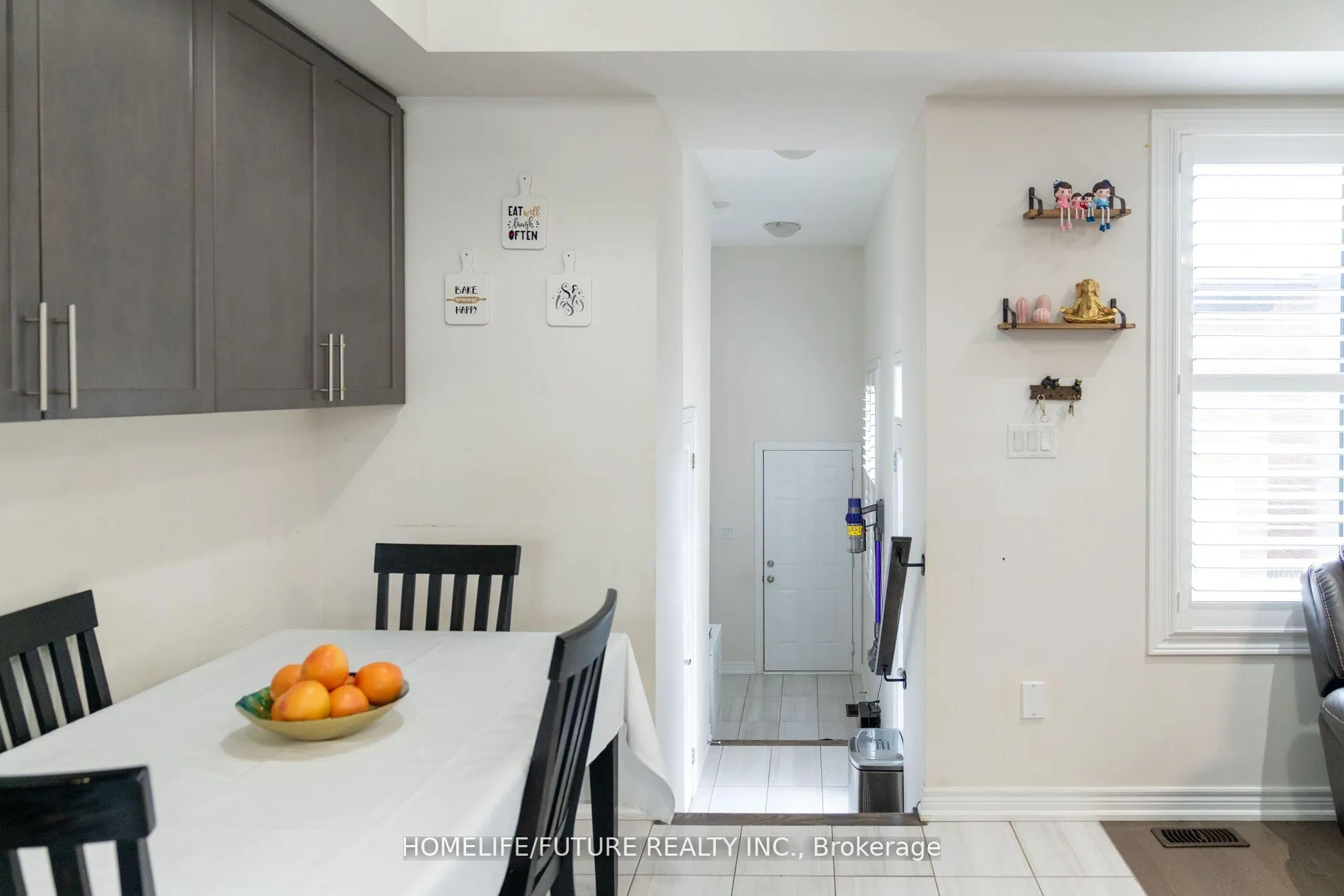 Photo 15 of 188 Coronation Road, Whitby, Rural Whitby — HOMEH