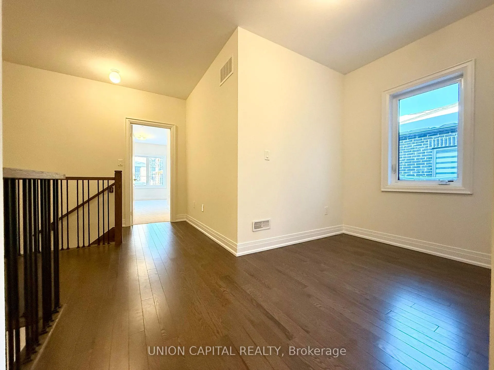 Photo 14 of 40 Mindanao Avenue, Markham, Victoria Manor-Jennings Gate — HOMEH