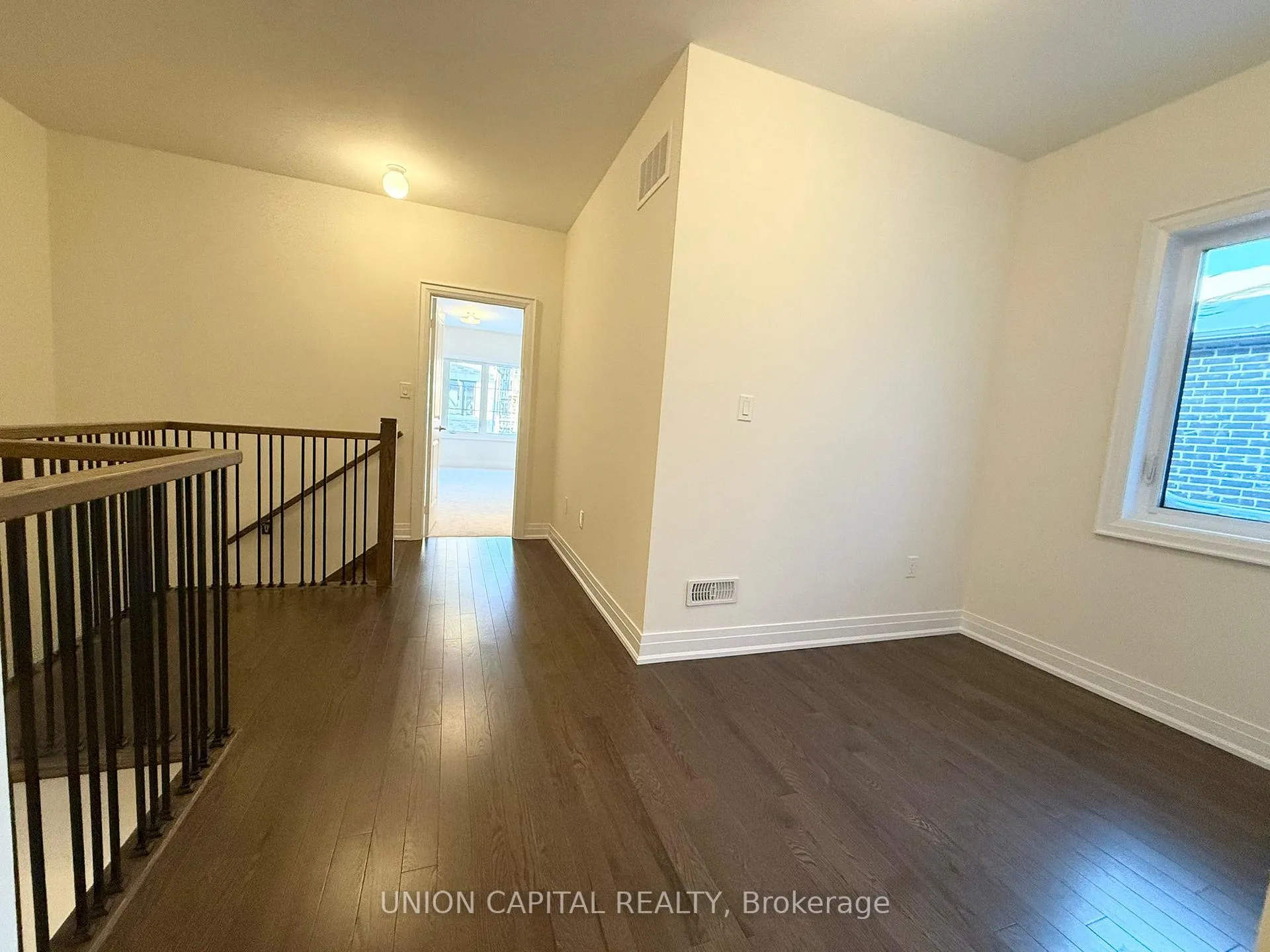 Photo 16 of 40 Mindanao Avenue, Markham, Victoria Manor-Jennings Gate — HOMEH