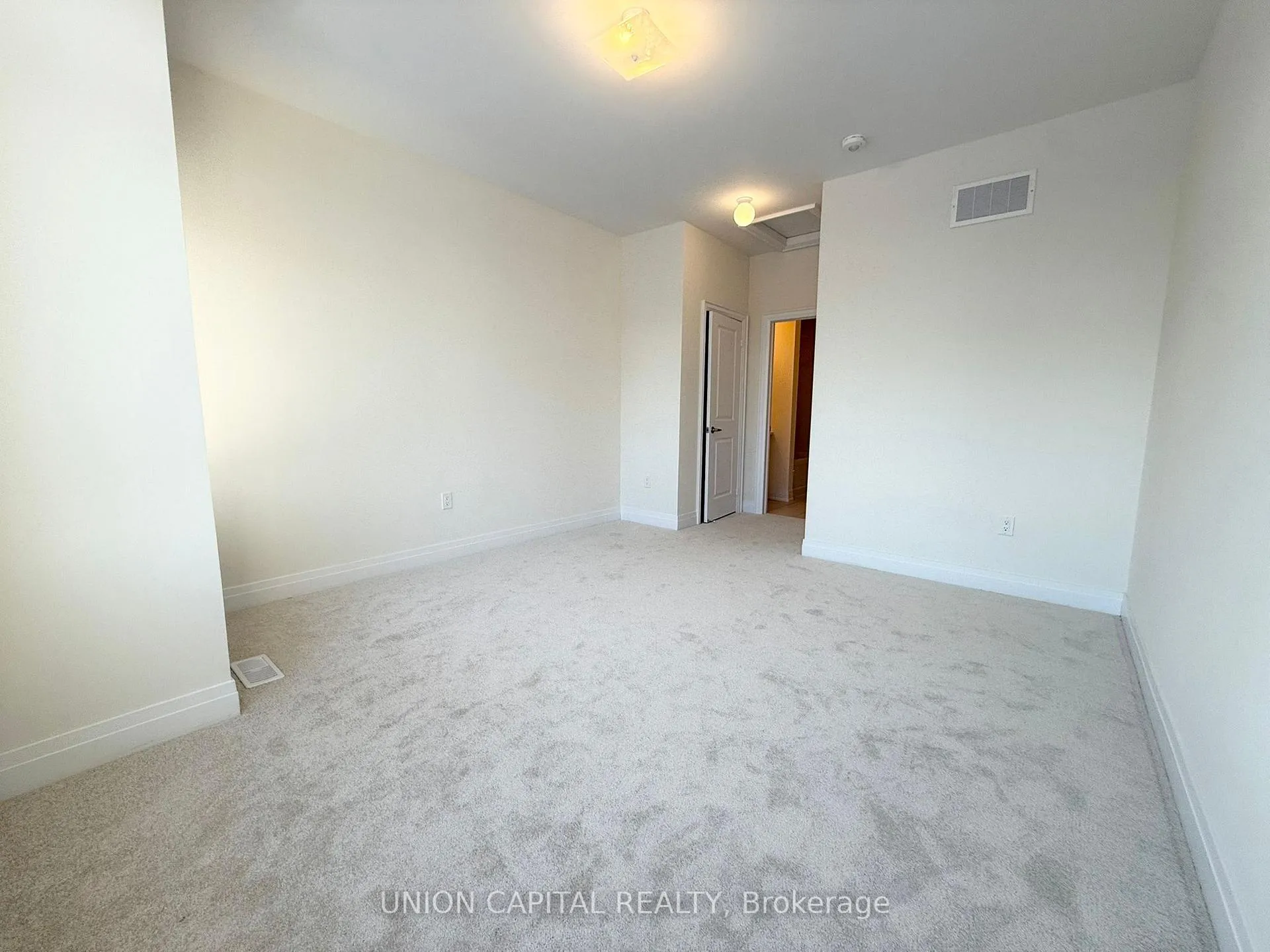 Photo 30 of 40 Mindanao Avenue, Markham, Victoria Manor-Jennings Gate — HOMEH