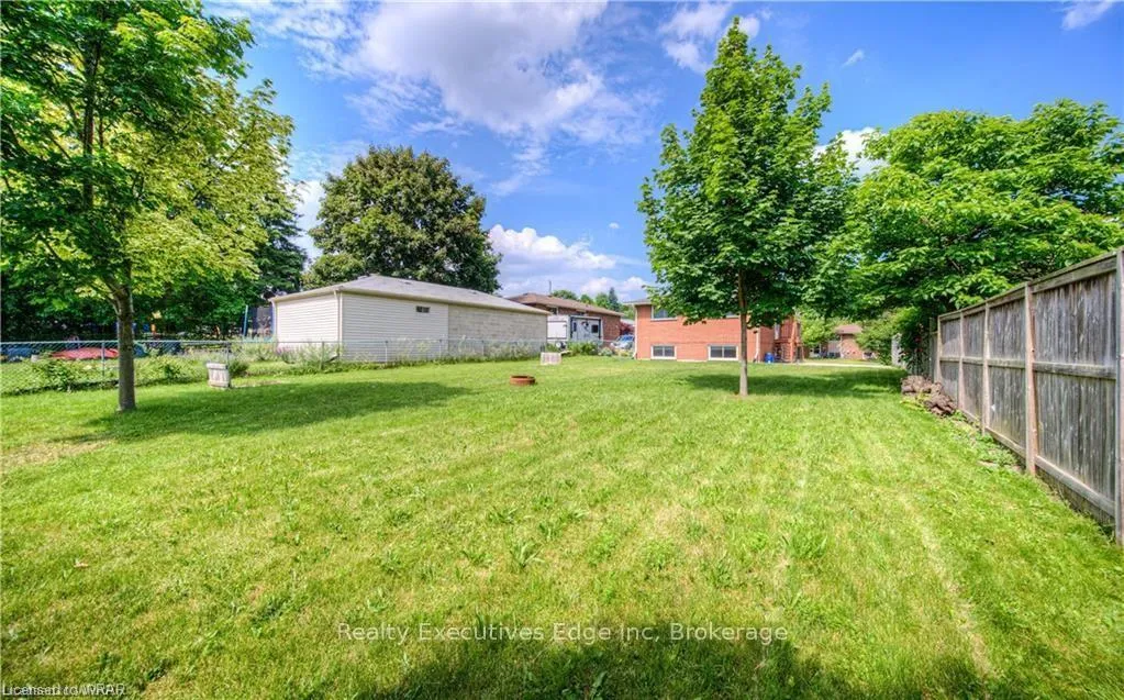 Photo 17 of 62 Scenic Drive, Kitchener, Centreville Chicopee — HOMEH