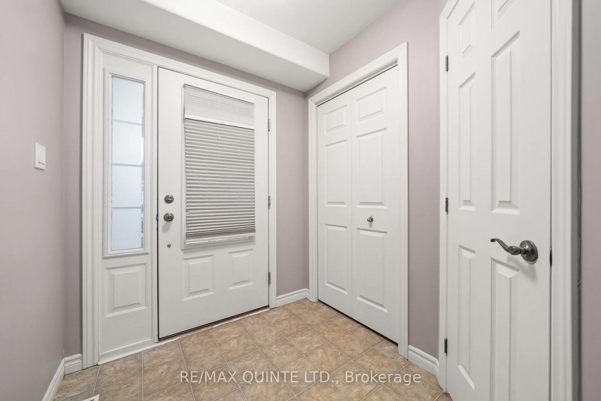 Photo 7 of 31 Sarah Court, Belleville, Belleville Ward — HOMEH