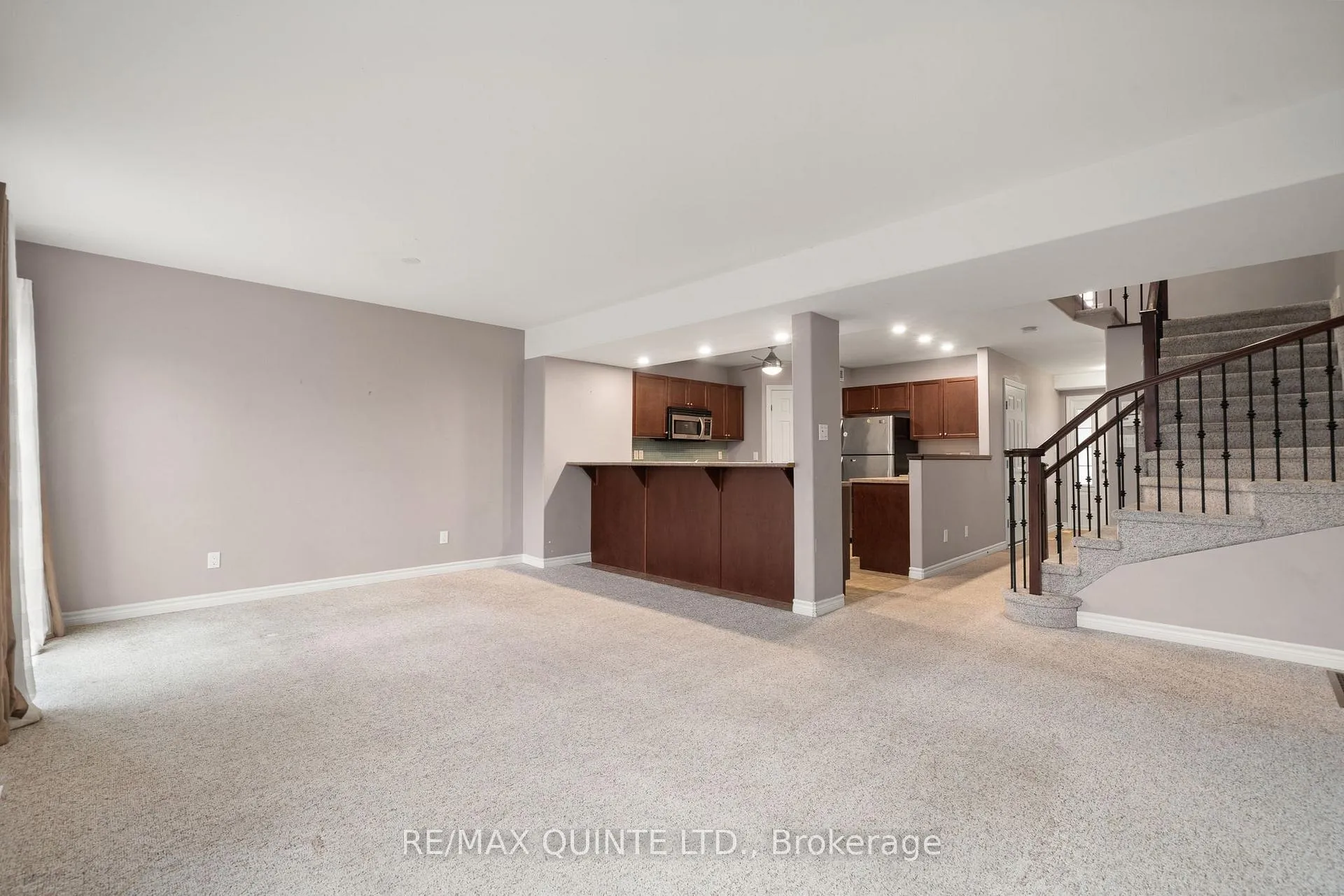 Photo 15 of 31 Sarah Court, Belleville, Belleville Ward — HOMEH