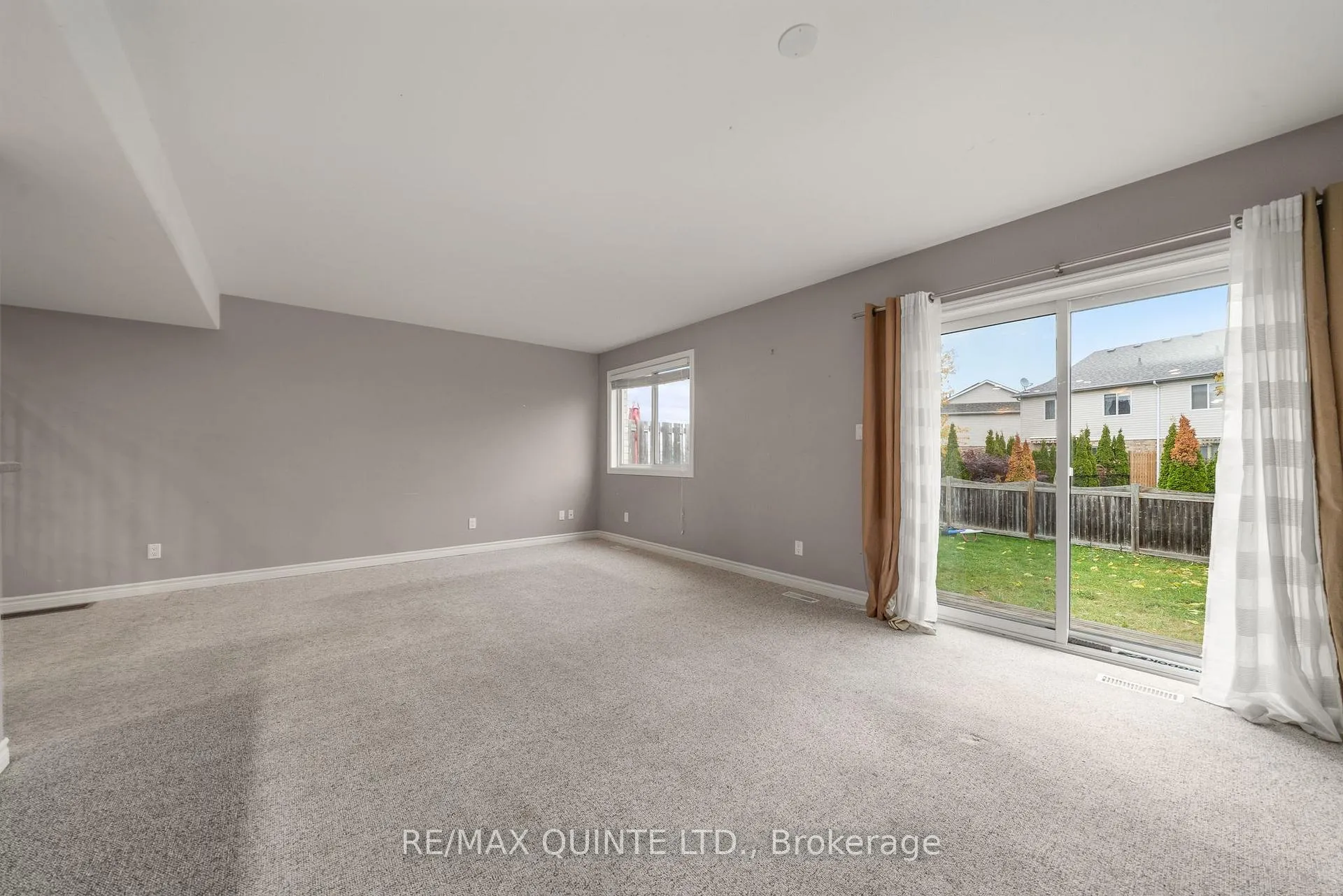 Photo 17 of 31 Sarah Court, Belleville, Belleville Ward — HOMEH