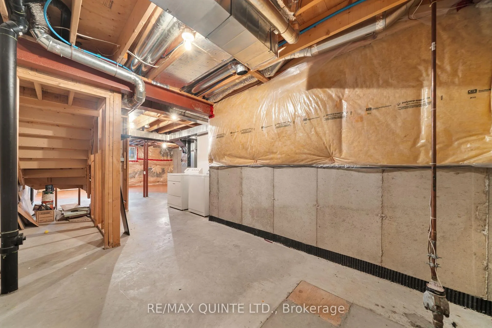Photo 23 of 31 Sarah Court, Belleville, Belleville Ward — HOMEH
