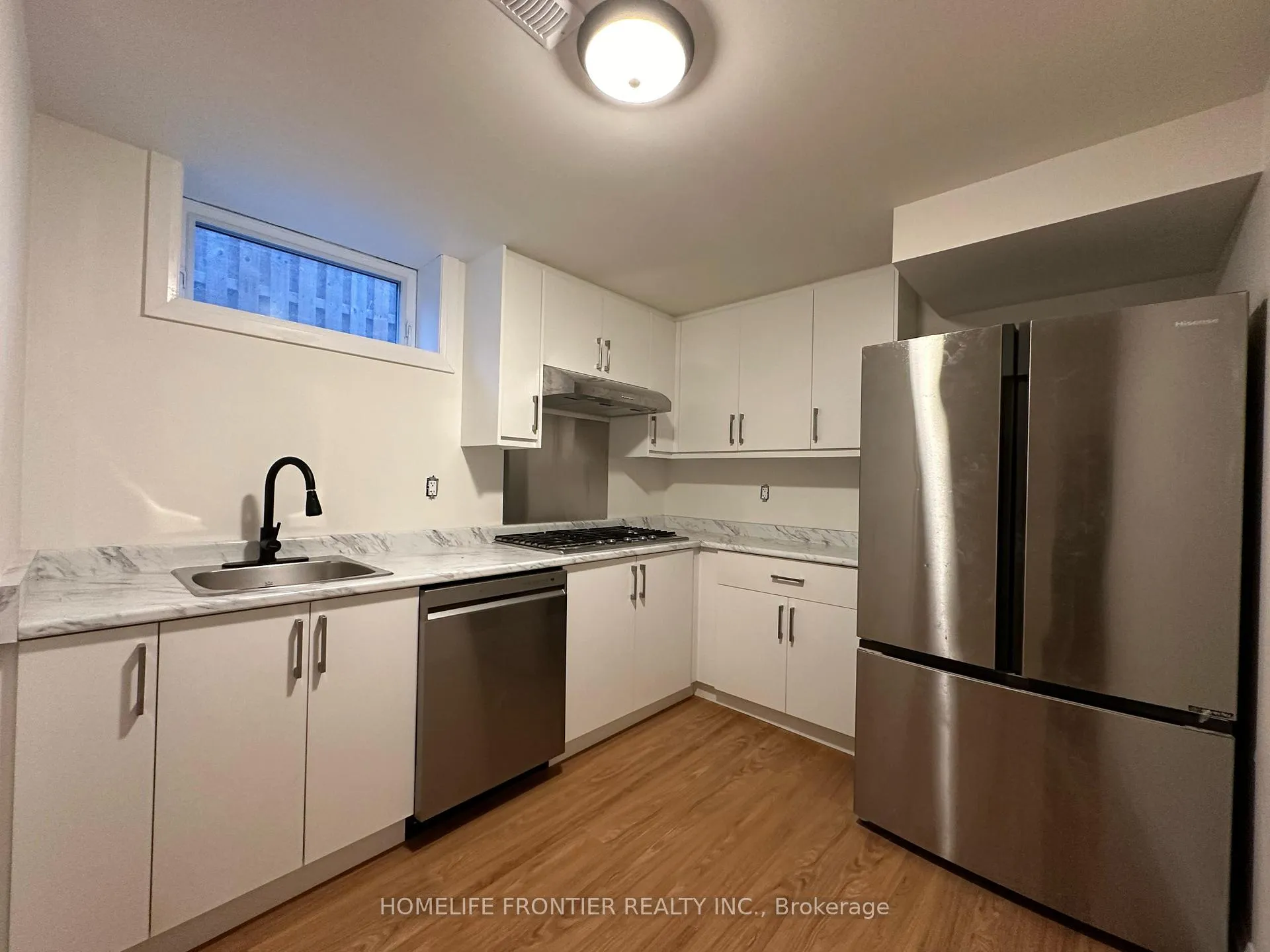 Photo 11 of 59 Tecumseh Drive, Aurora, Aurora Heights — HOMEH