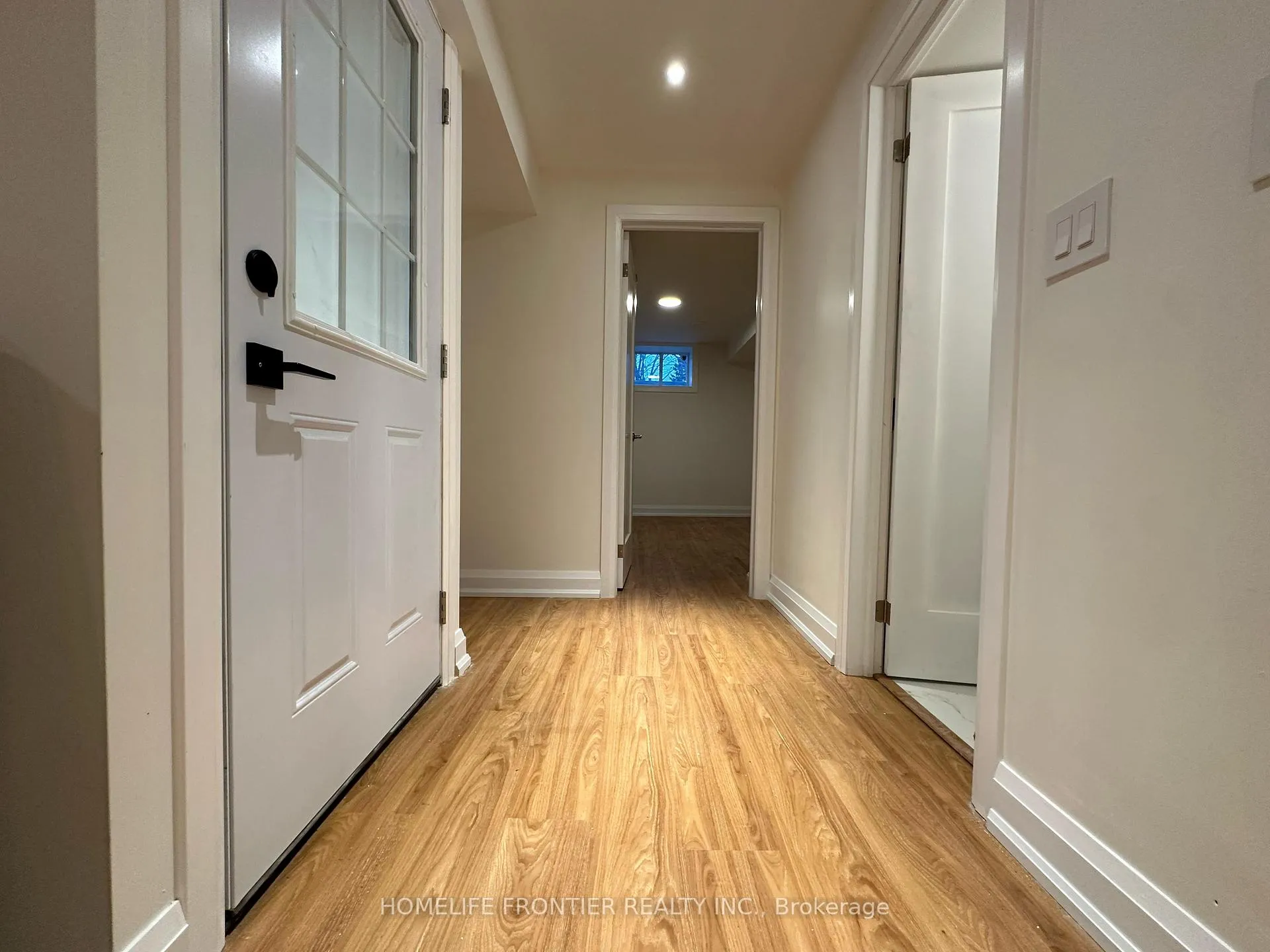 Photo 13 of 59 Tecumseh Drive, Aurora, Aurora Heights — HOMEH