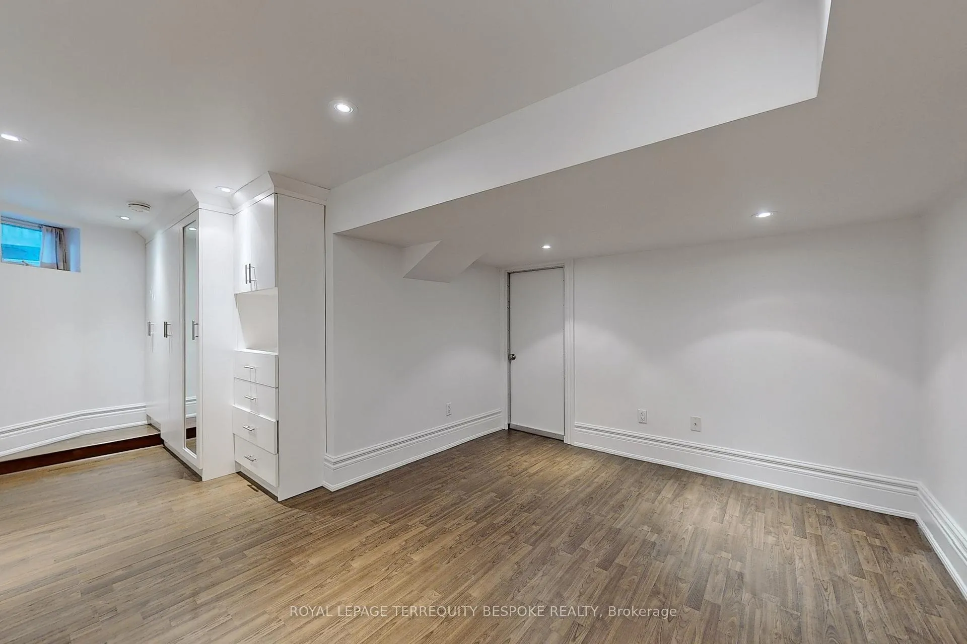 Photo 11 of Unit bsmt, 196 Crawford Street, Toronto, Trinity-Bellwoods — HOMEH