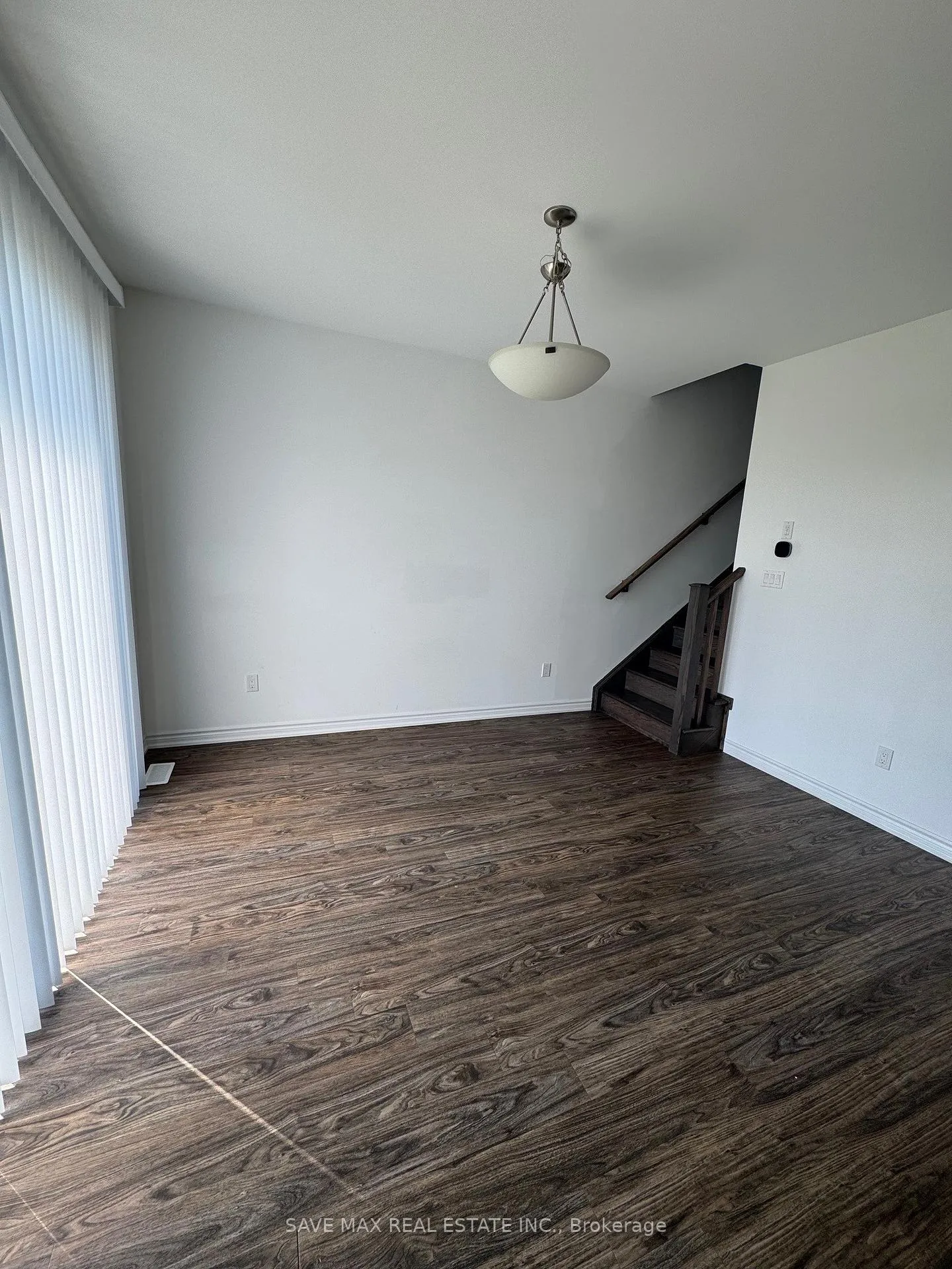 Photo 4 of 115 Forestwalk Street, Kitchener — HOMEH