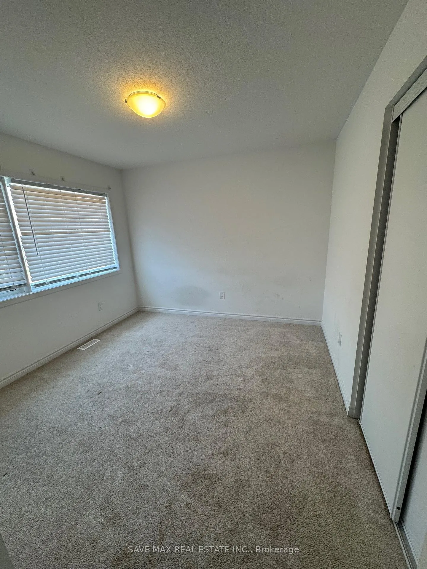 Photo 9 of 115 Forestwalk Street, Kitchener — HOMEH
