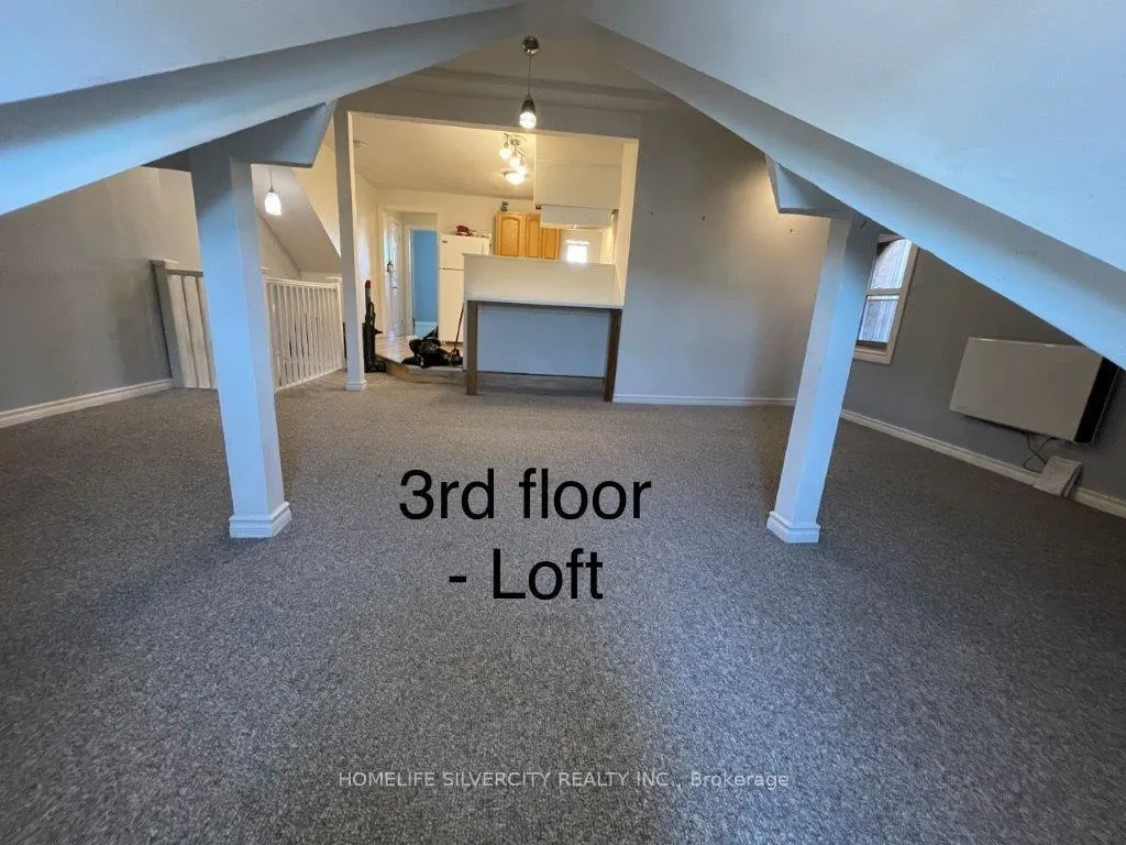 Photo 17 of Unit 3, 214 Mary Street, Hamilton, Hamilton Beach — HOMEH