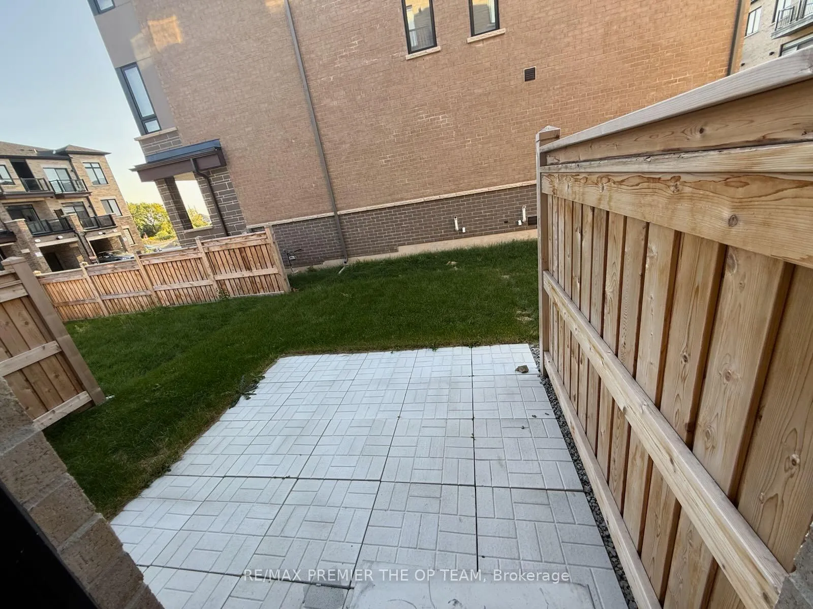 Photo 38 of 120 Tennant Circle, Vaughan, Vellore Village — HOMEH