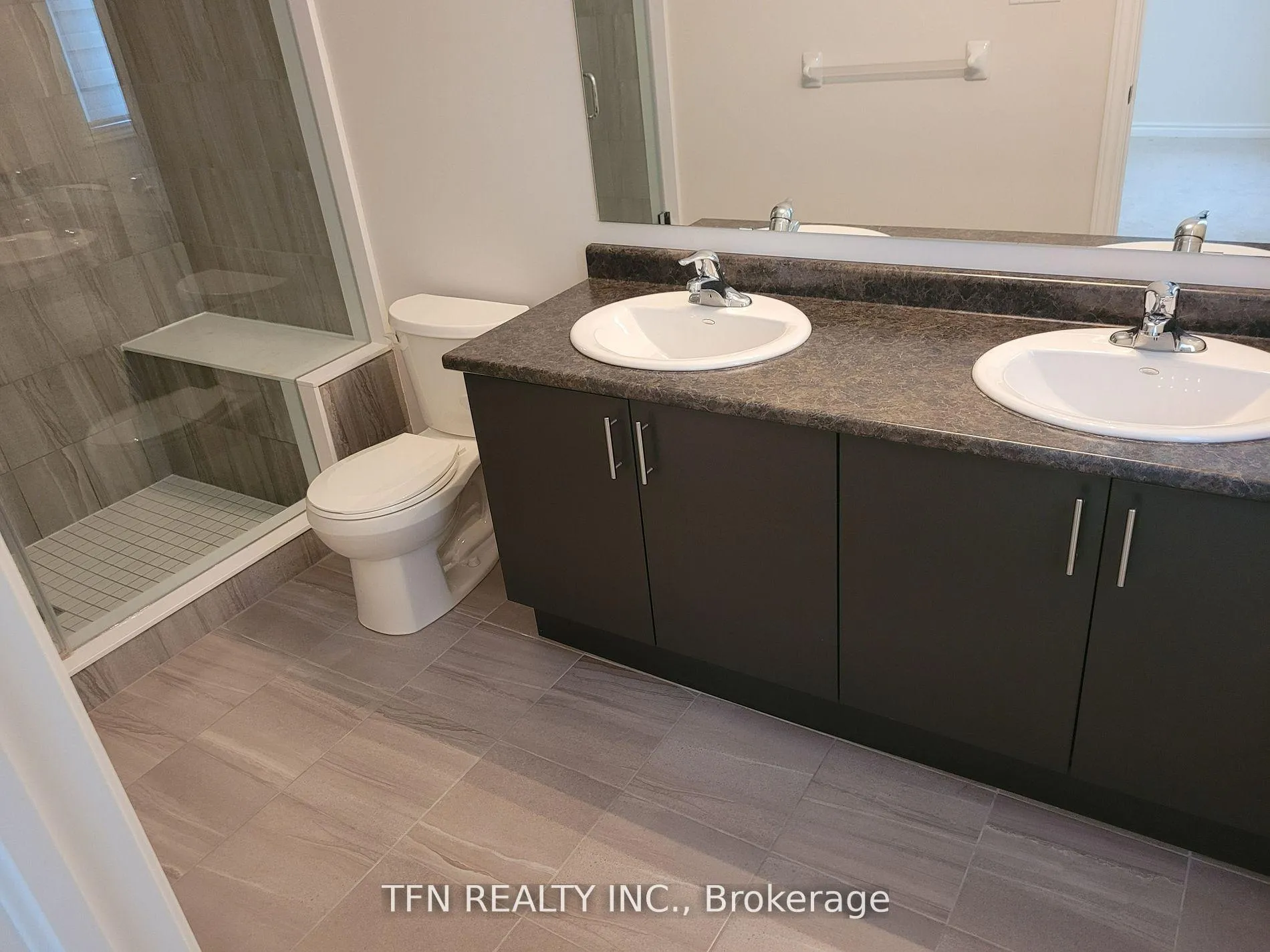 Photo 7 of 3213 Mosley Street, Wasaga Beach — HOMEH