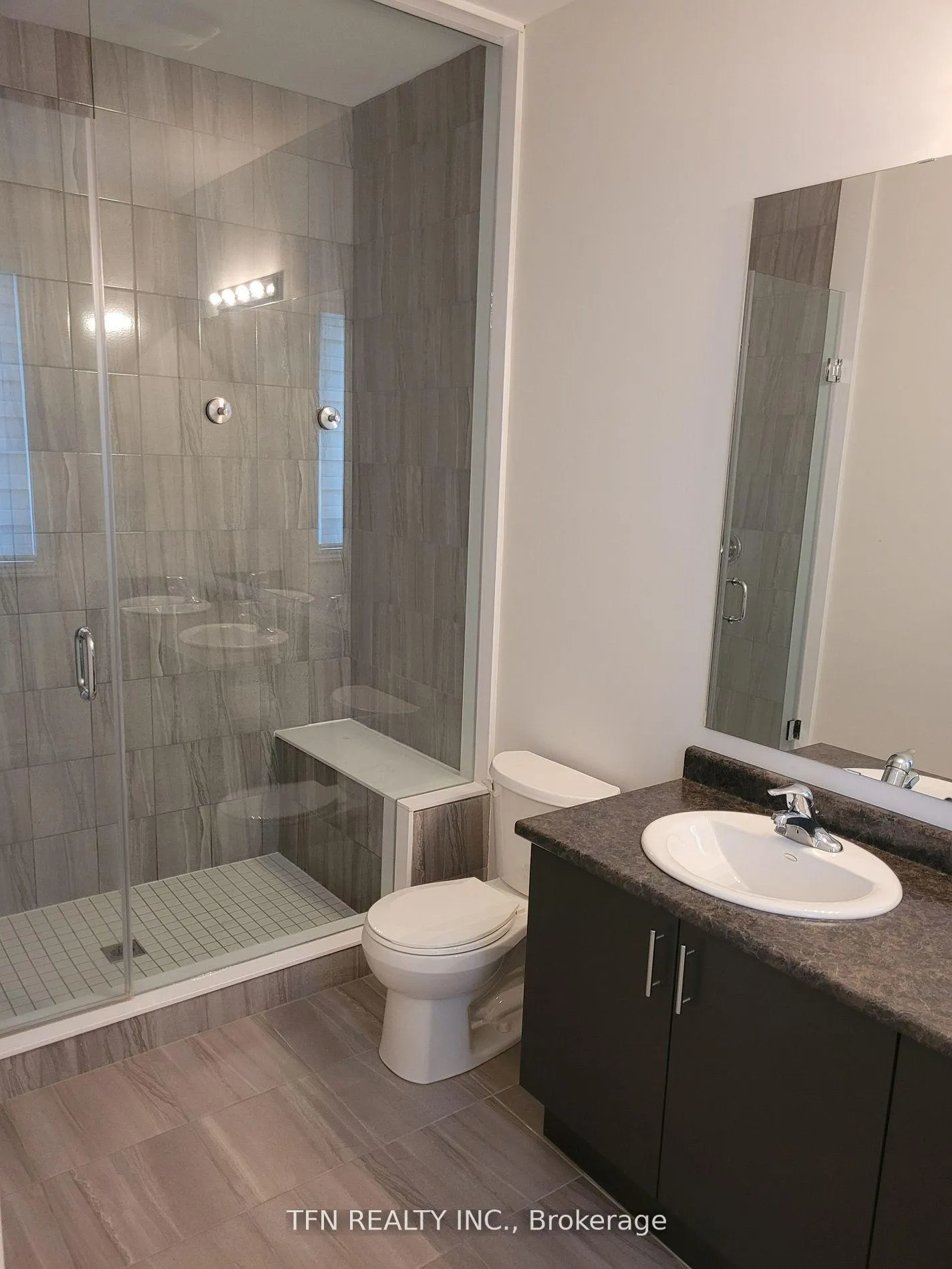 Photo 9 of 3213 Mosley Street, Wasaga Beach — HOMEH