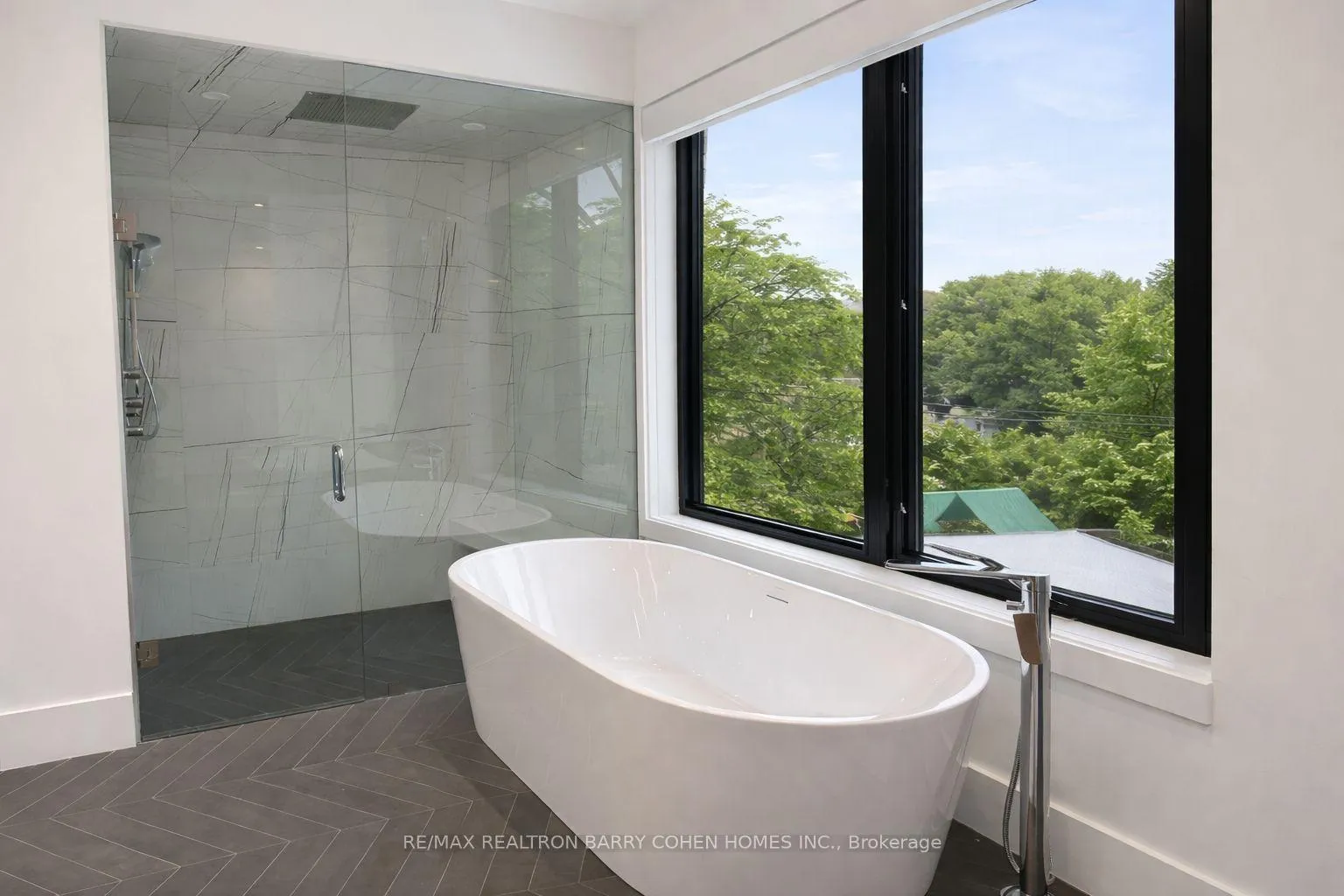 Photo 18 of 599 Castlefield Avenue, Toronto, Forest Hill North — HOMEH