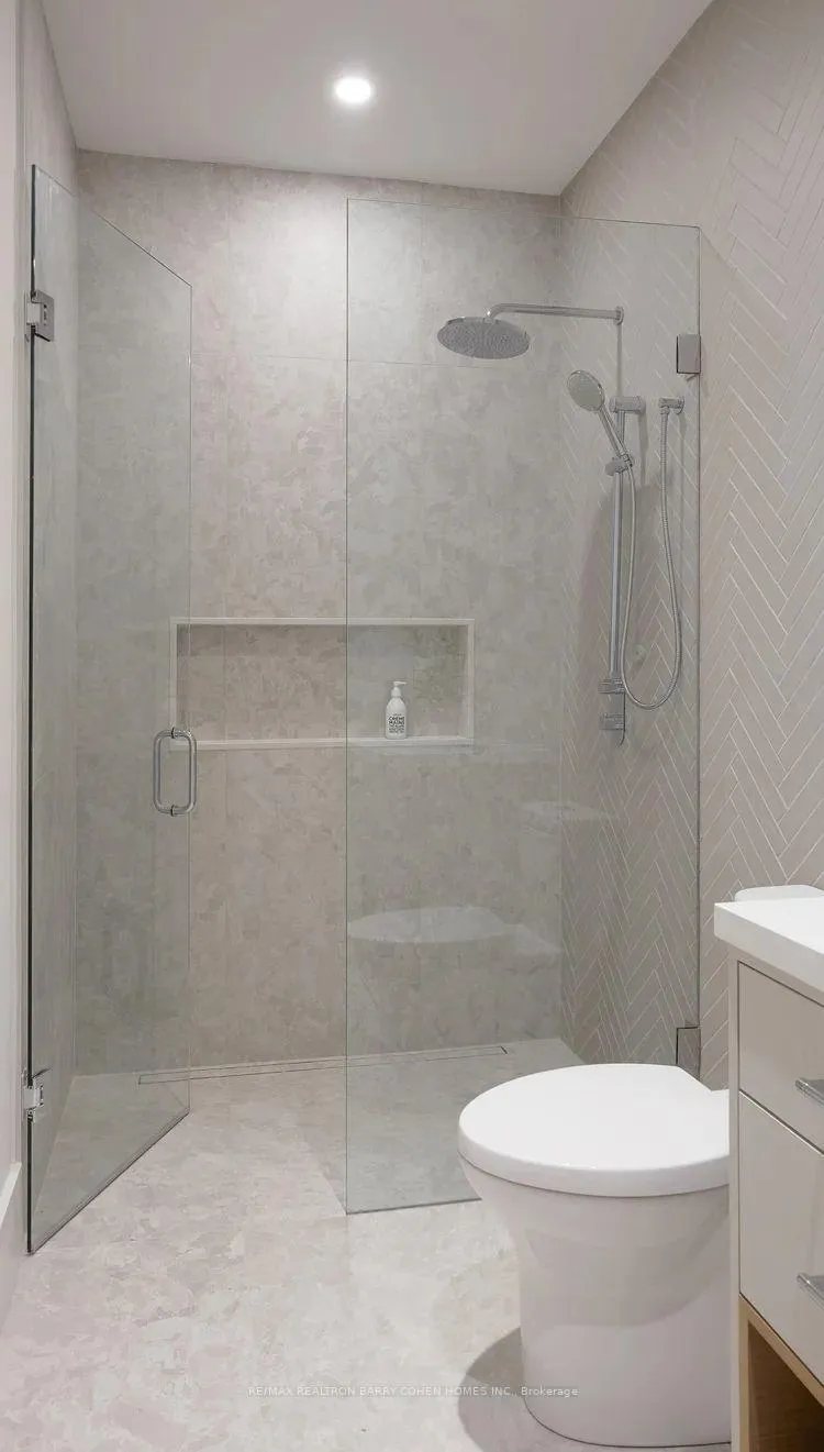 Photo 22 of 599 Castlefield Avenue, Toronto, Forest Hill North — HOMEH