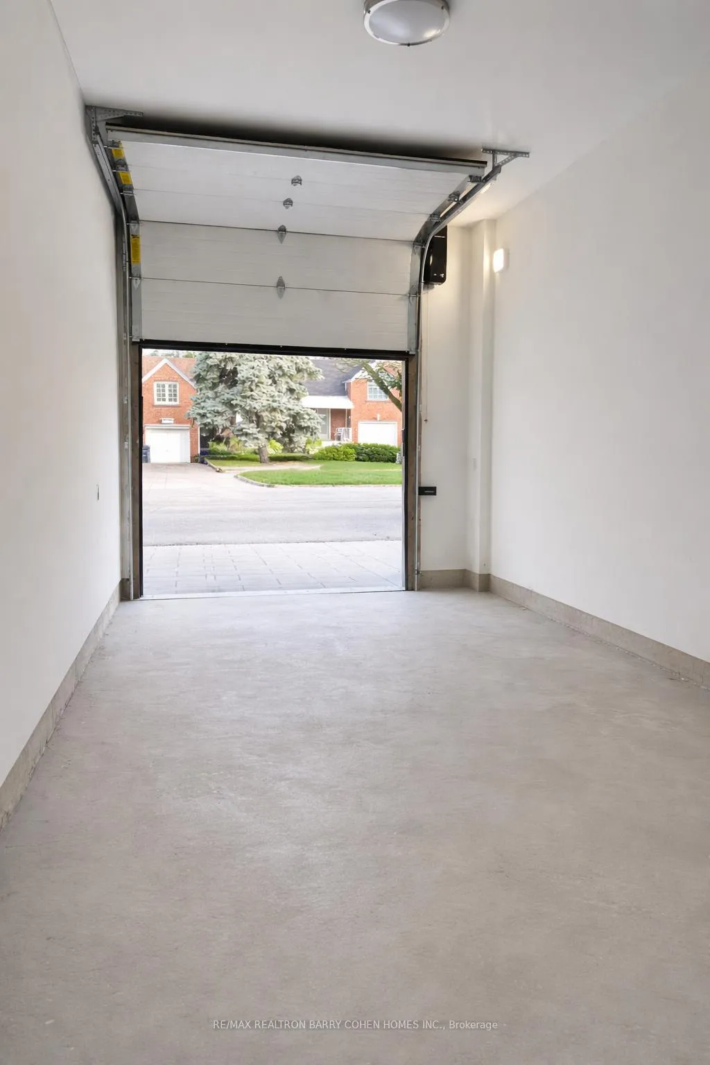 Photo 30 of 599 Castlefield Avenue, Toronto, Forest Hill North — HOMEH