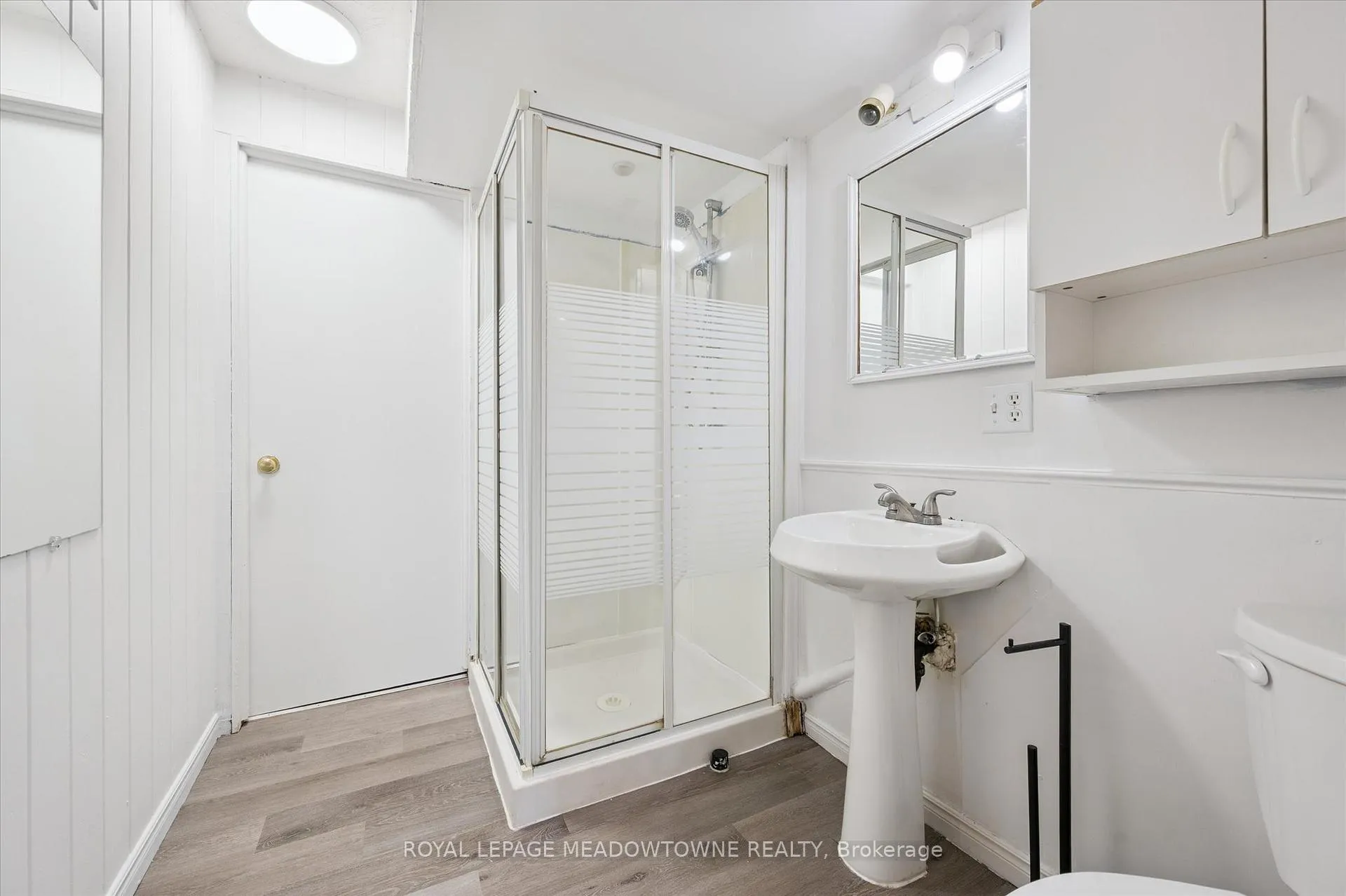 Photo 26 of 77 Pinemeadow Crescent, Waterloo — HOMEH