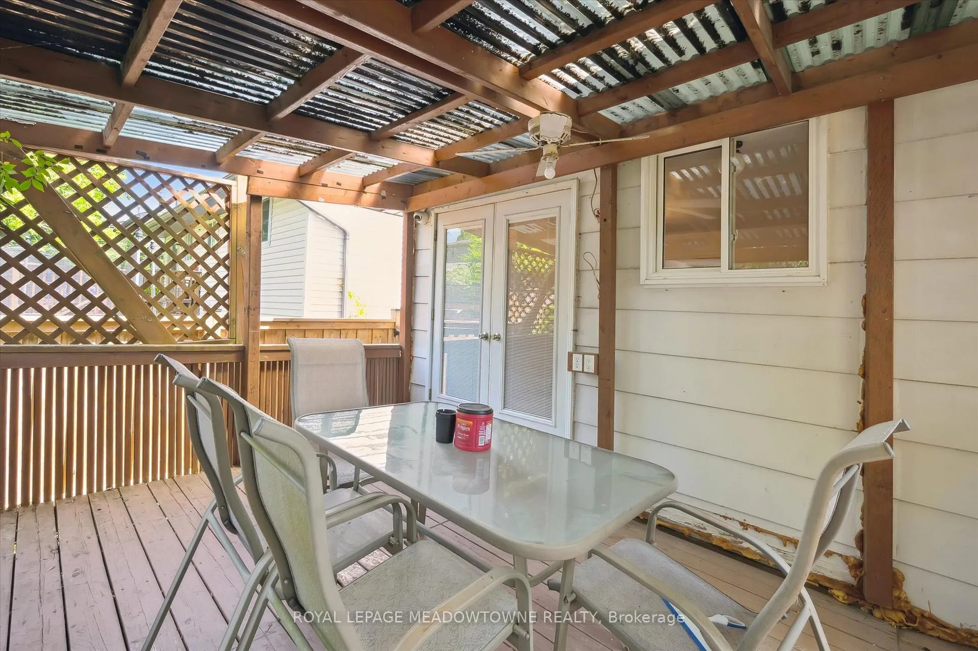 Photo 29 of 77 Pinemeadow Crescent, Waterloo — HOMEH