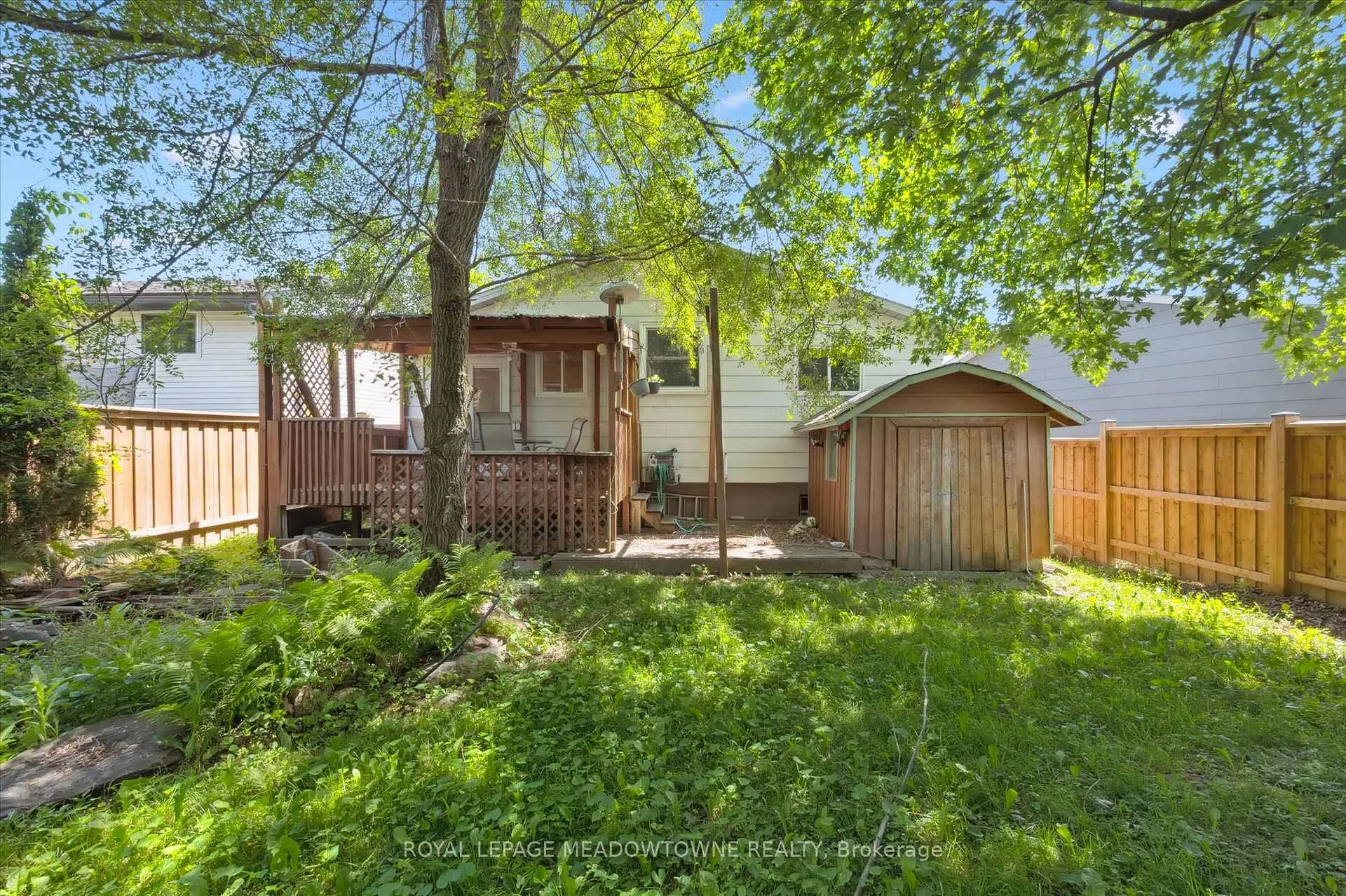 Photo 34 of 77 Pinemeadow Crescent, Waterloo — HOMEH