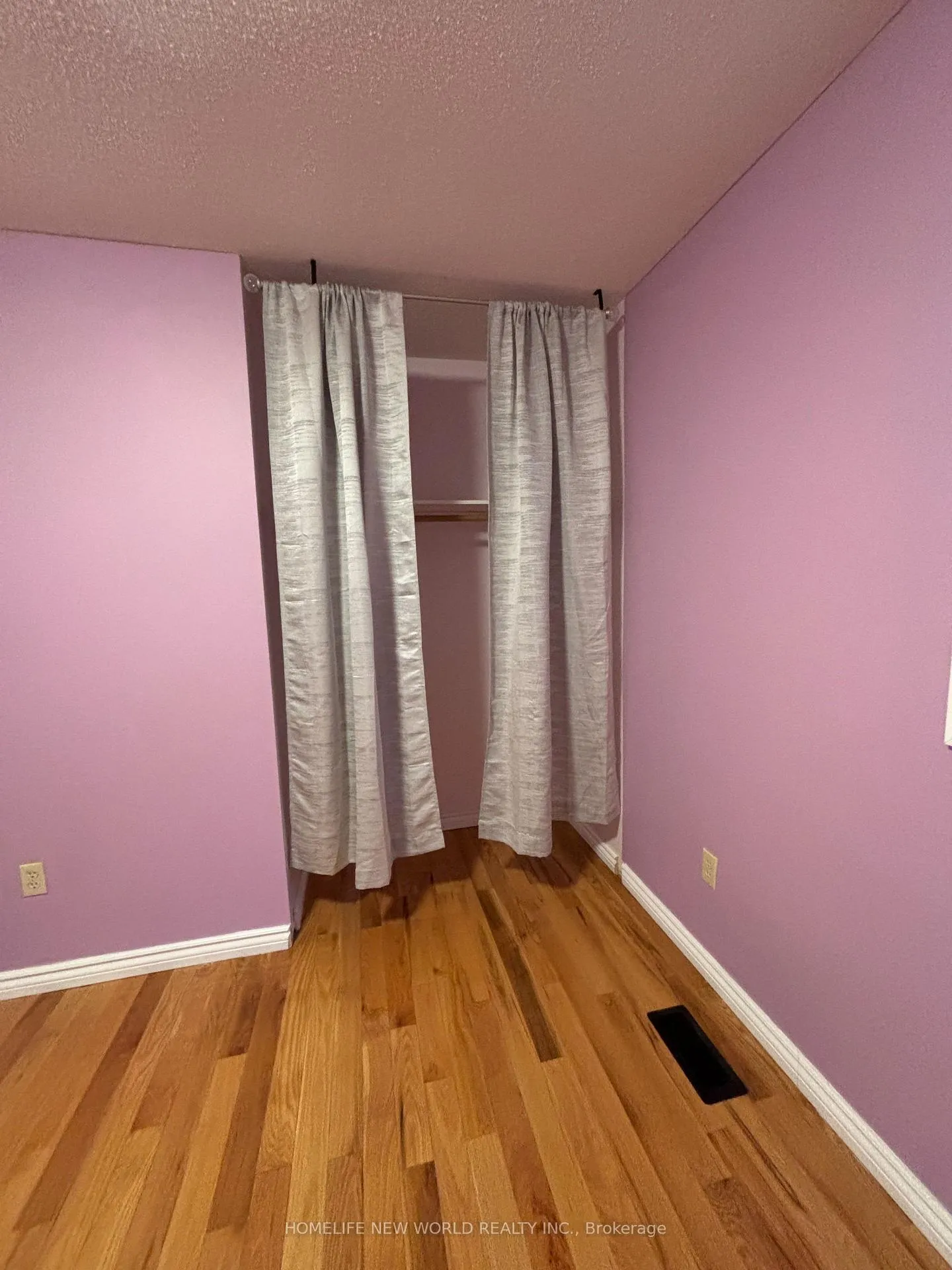 Photo 8 of Unit upper, 66 Macdermott Drive, Ajax, Central West — HOMEH
