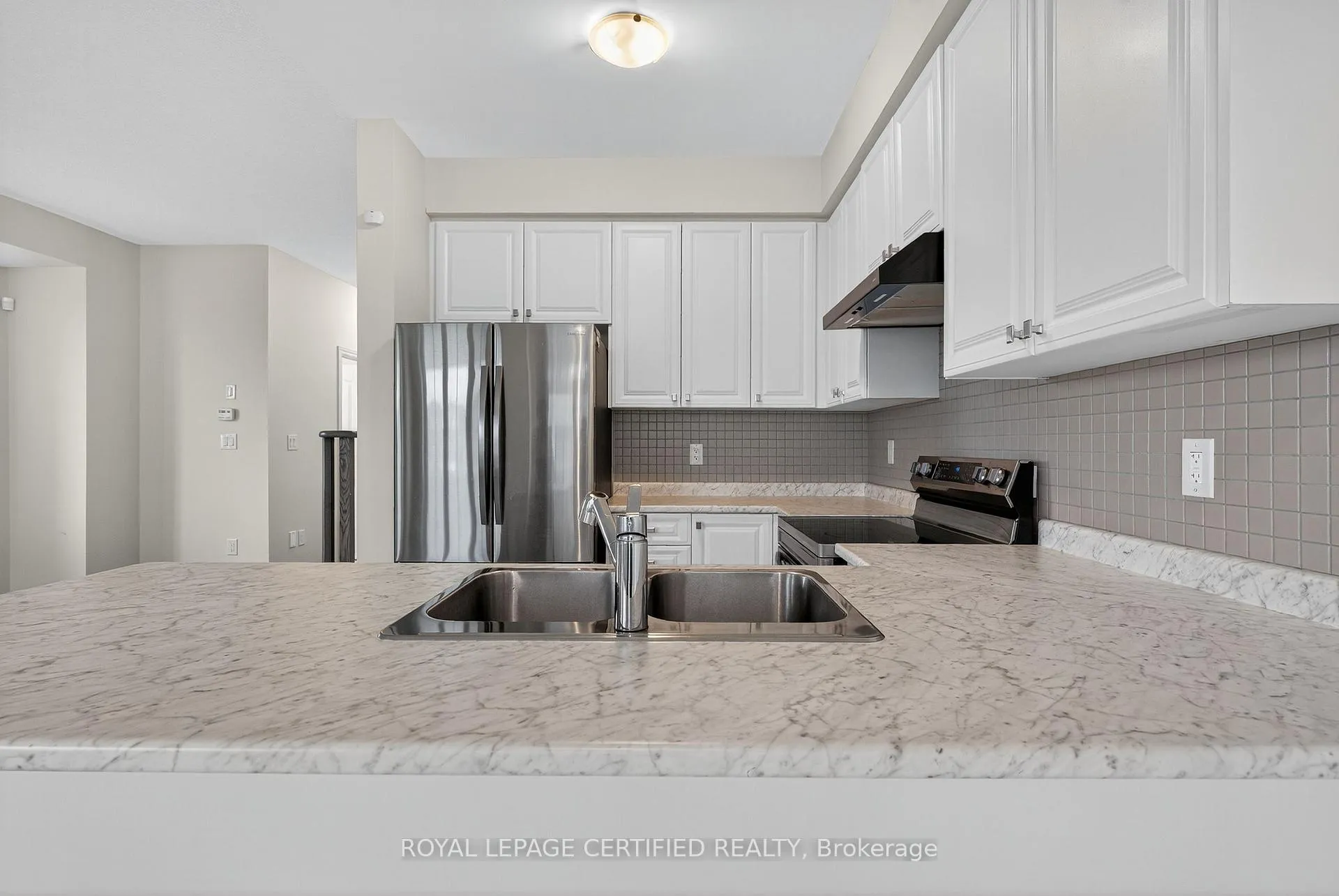 Photo 13 of 35 Concord Drive, Thorold, Rolling Meadows — HOMEH