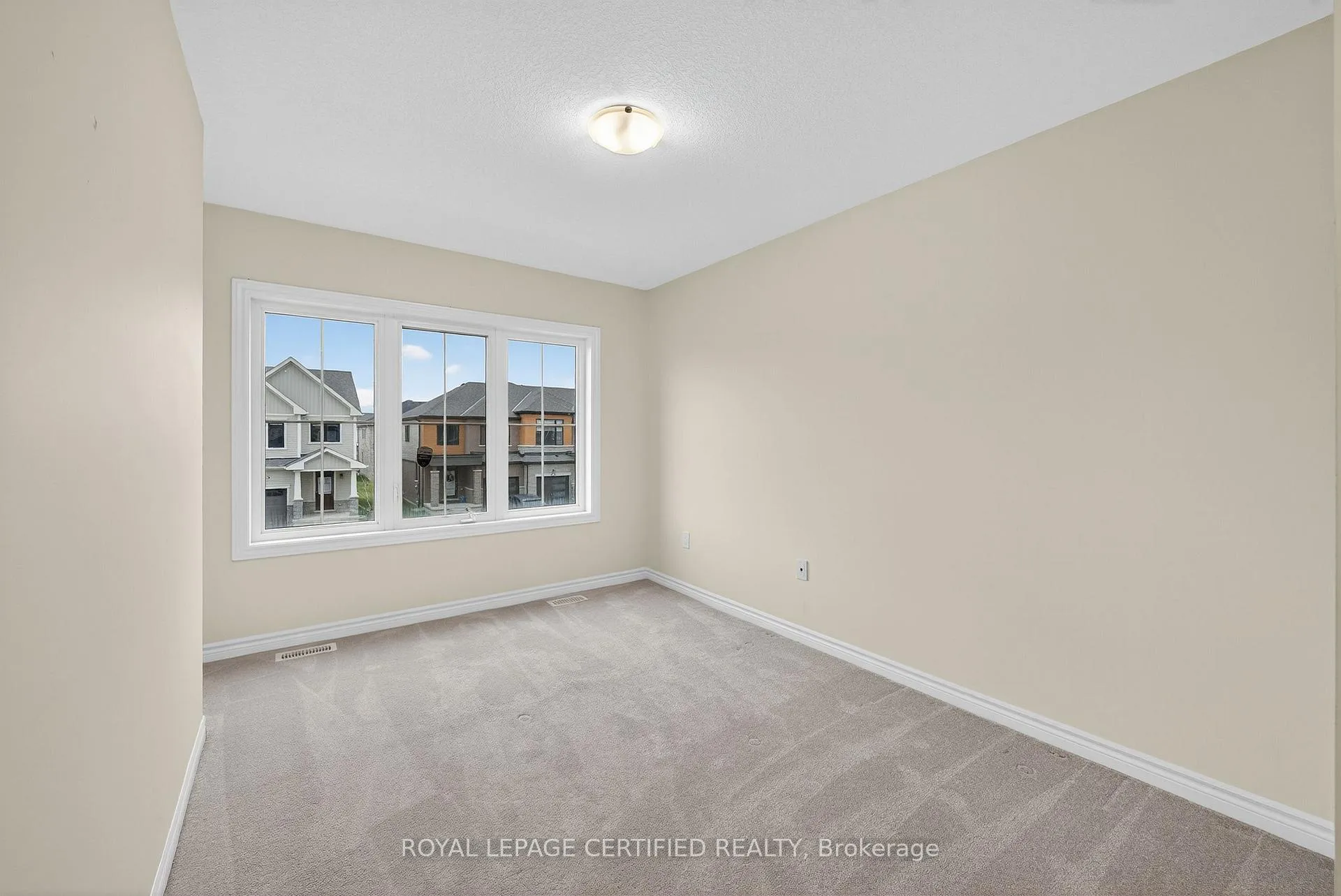 Photo 37 of 35 Concord Drive, Thorold, Rolling Meadows — HOMEH